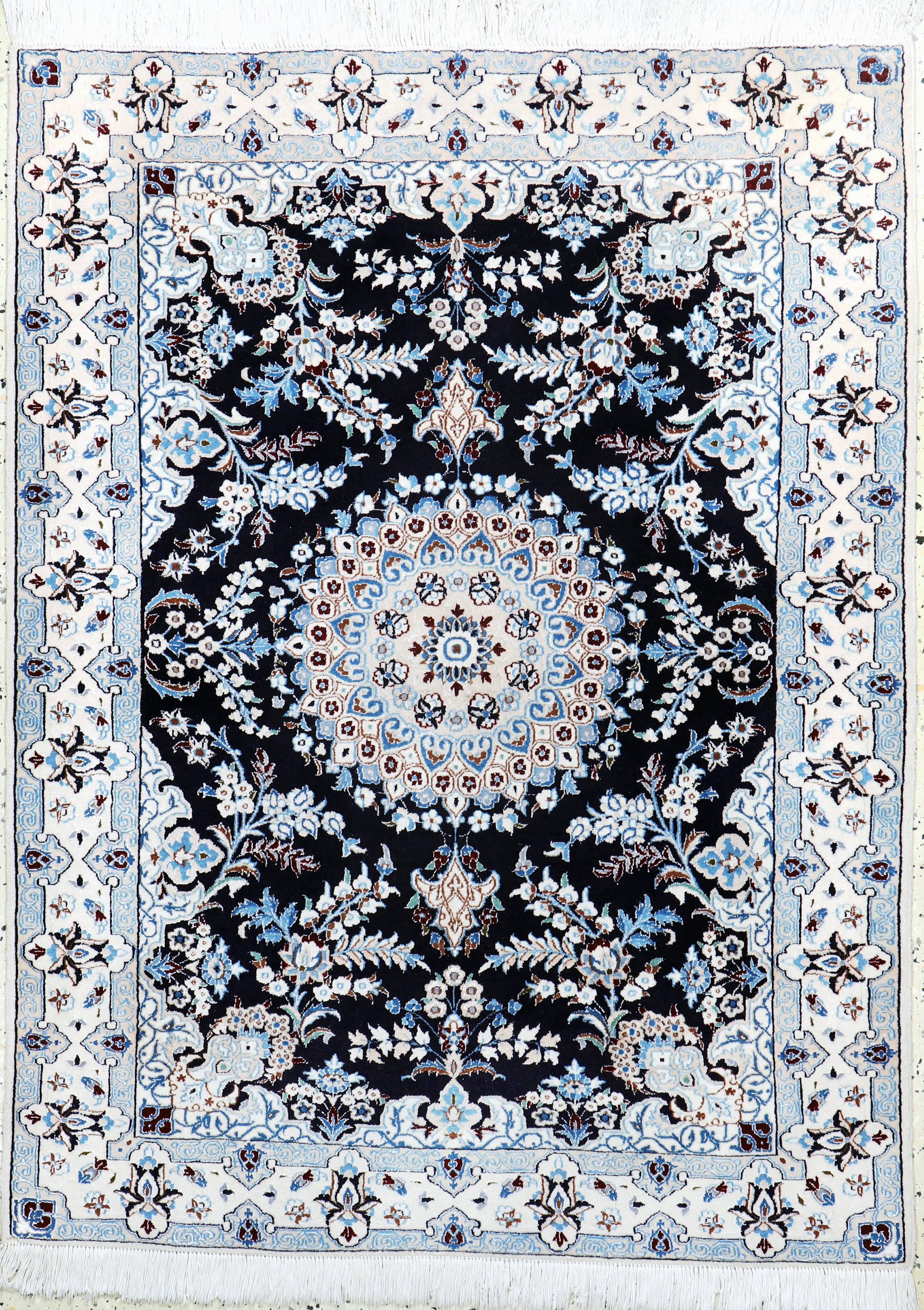 Image 27012879 - Nain fein(6 La), Persien, Ende 20.Jhd, Korkwolle mit Seide, ca. 128 x 97 cm, ca. 1,0 ...