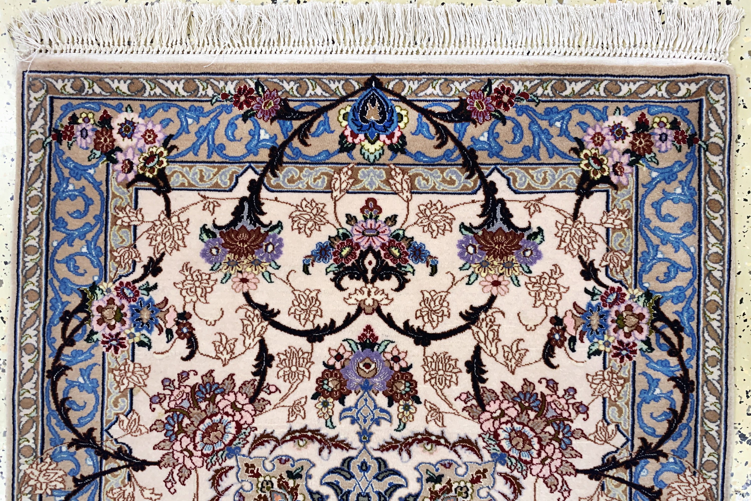 Detail a: Esfahan fein, Persien, Ende 20.Jhd, Korkwolle mit und auf Seide, ca. 122 x 84 cm, ca. 1,0 Mio. Kn/qm, EHZ: 2