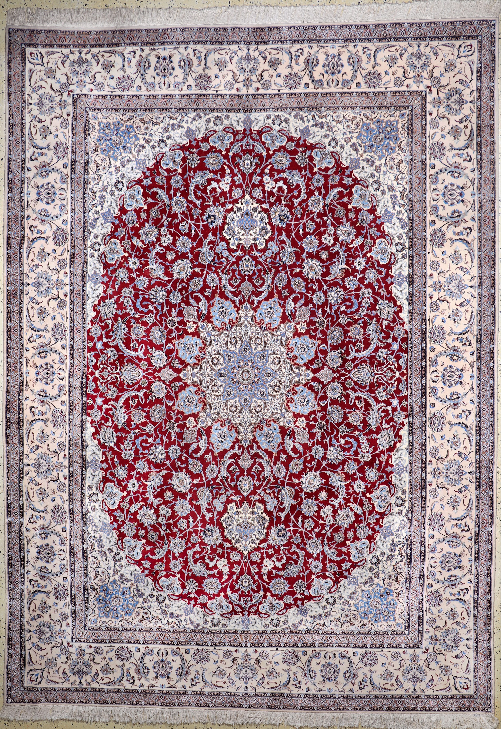 Nain fein(6 La), Persien, Ende 20.Jhd, Korkwolle mit Seide, ca. 345 x 250 cm, ca. 1,0Mio. Kn/qm, minimaler Mottenfraß am Rand, EHZ:2