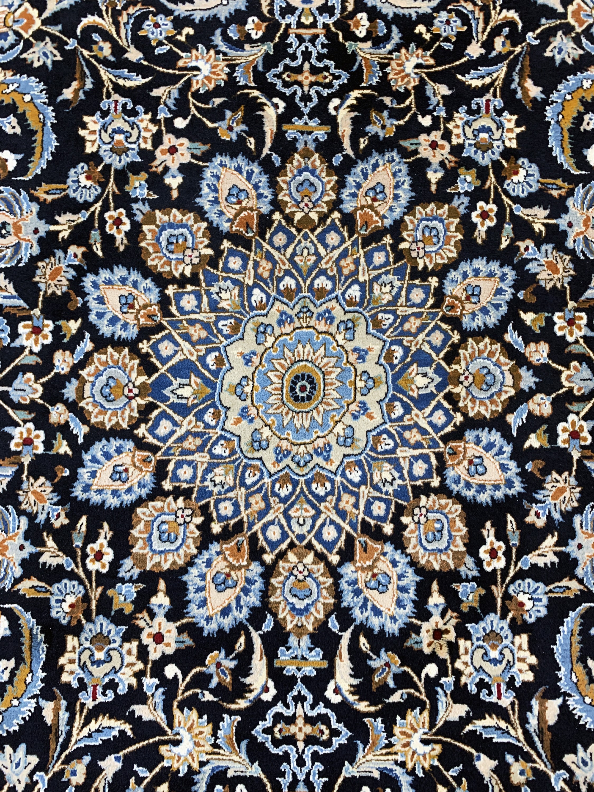 Detail e: Kaschmar Kork fein, Persien, Ende 20.Jhd, Korkwolle auf Baumwolle, ca. 350 x 250 cm, EHZ: 2