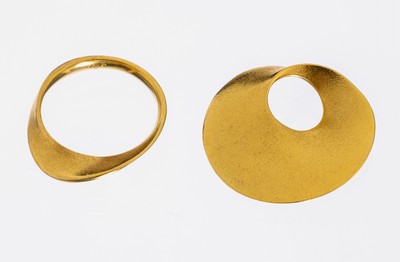 Image 14 kt Gold Schmuckset, GG 585/000, sat., best. aus: 1 Ring, RW 54, und 1 Anhänger, D. ...