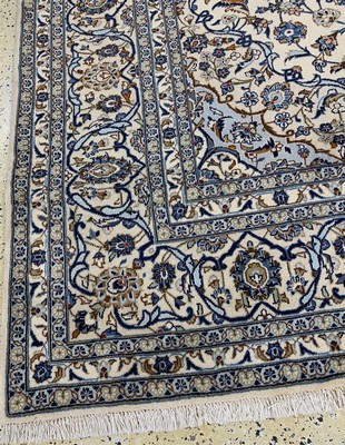 27012869h - Keschan, Persien, Ende 20.Jhd, Wolle auf Baumwolle, ca. 353 x 250 cm, EHZ:(nahezu ...