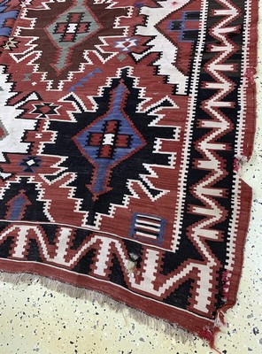 27012871a - ´Kuba´Kelim antik, Kaukasus, 19.Jhd, Wolle auf Wolle, ca. 335 x 175 cm, EHZ: 4