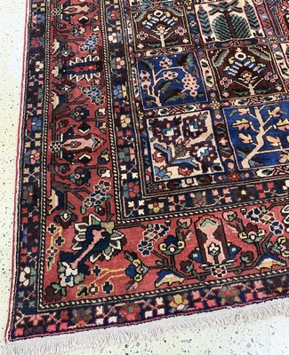 27012878c - ´Felder´Bachtiar, Persien, Mitte 20.Jhd, Wolle auf Baumwolle, ca. 515 x 320 cm, EHZ: 2 ...