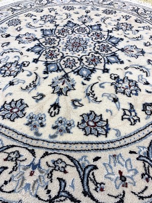 27012882b - 2 Lots Nain fein(9 La), Persien, Ende 20.Jhd, Korkwolle mit Seide, durchmsßer: ca. 110 ...