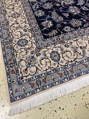 27012885b - Nain fein(6 La), Persien, Ende 20.Jhd, Korkwolle mit Seide, ca. 255 x 197 cm, ca. ...