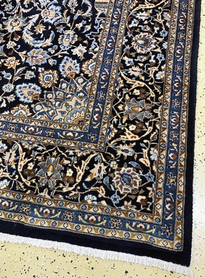 27012887a - Kaschmar Kork fein, Persien, Ende 20.Jhd, Korkwolle auf Baumwolle, ca. 350 x 250 cm, ...