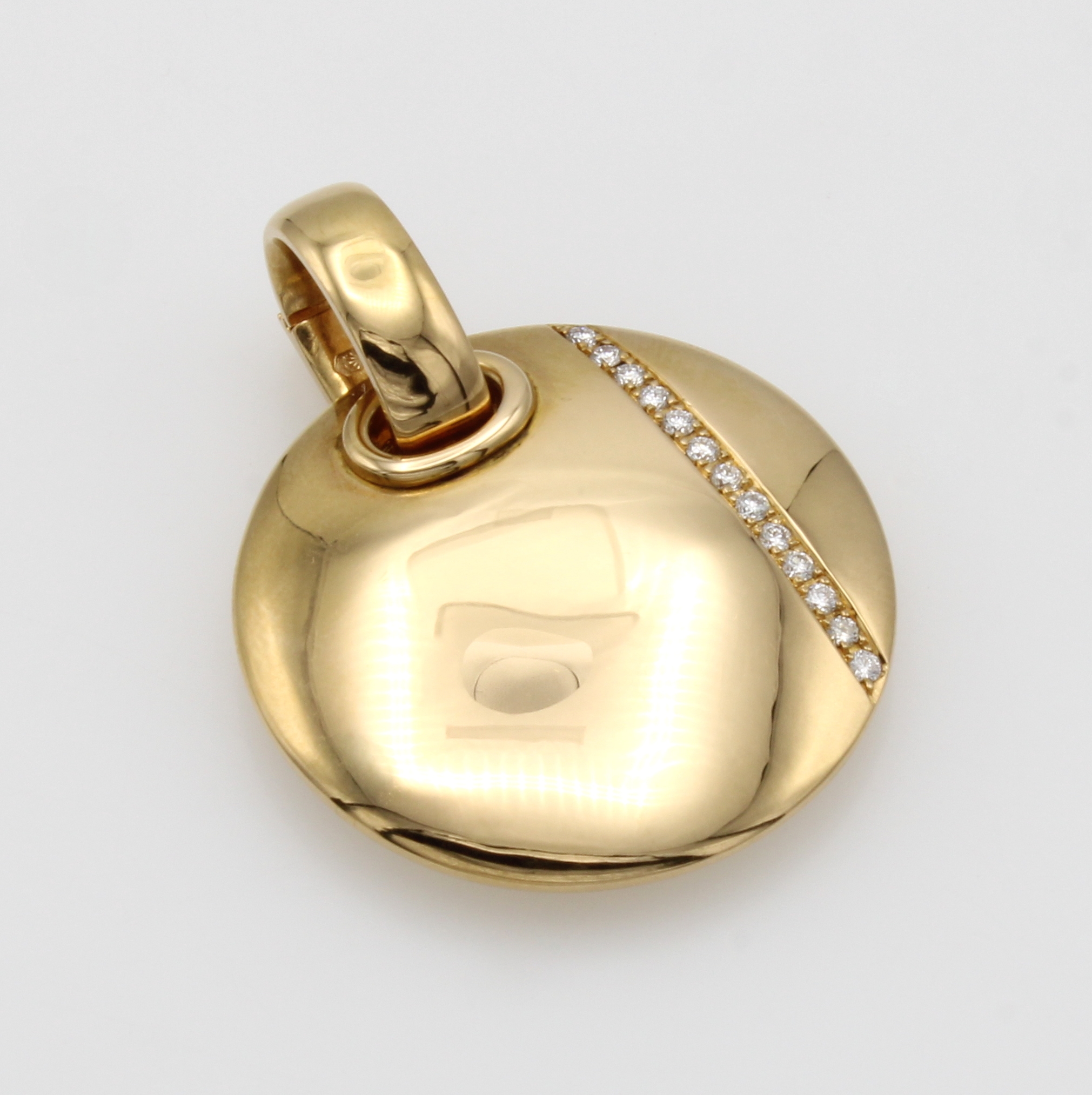 Image 27013956 - Clipanhänger mit Brillanten, RG 750/000, runde, leicht konvexe Form, Brill. in einer ...