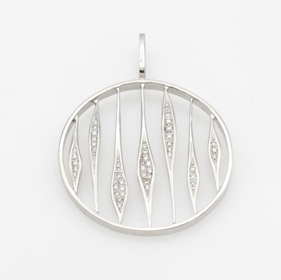 27013940a - Anhänger mit Brillanten, WG 750/000, runder Anhänger, offen gearb., Brill. zus. ca. ...