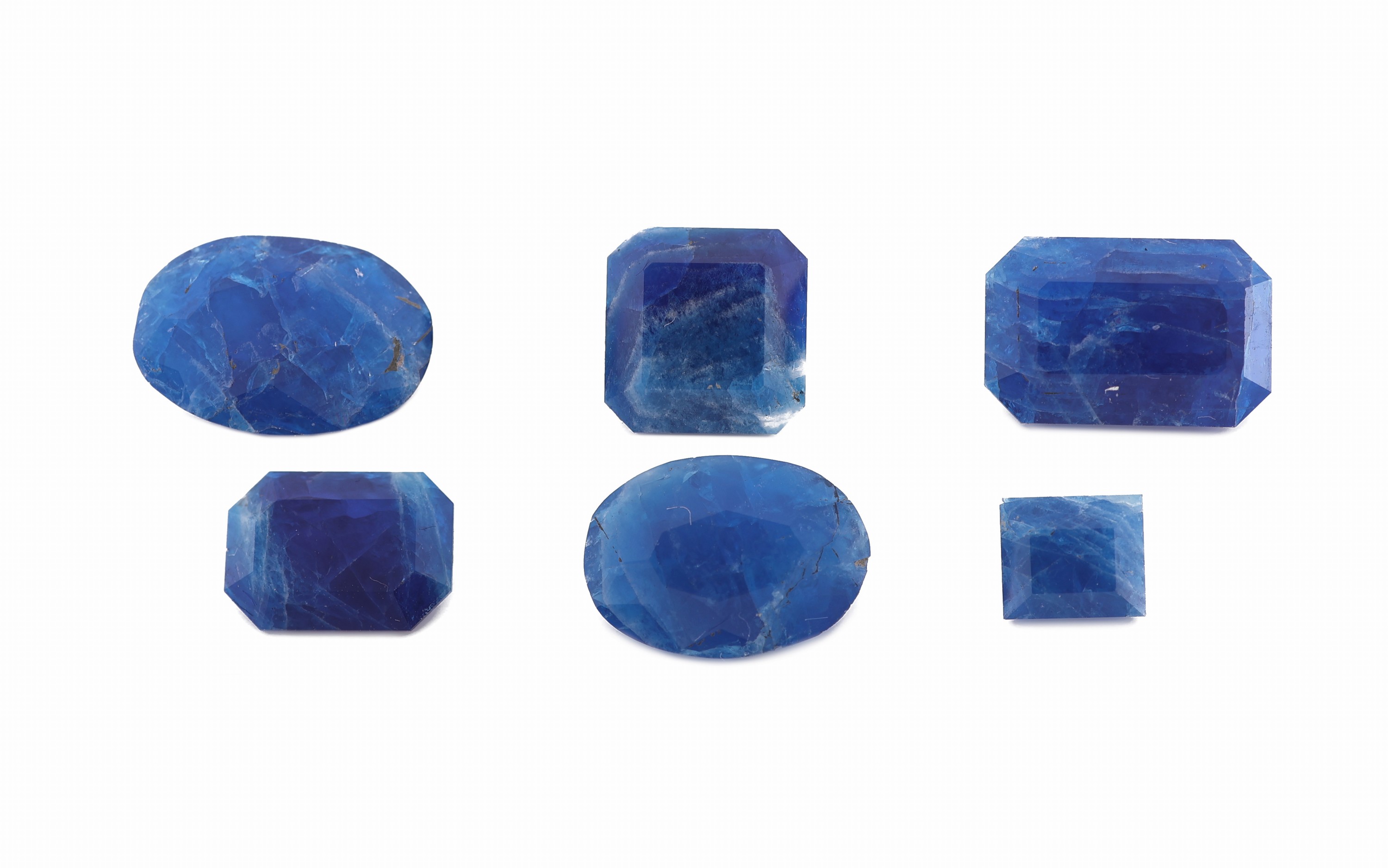 Image 27014395 - Lot 6 lose Hauyne, zus. 8.2 ct, in versch. Formen, Größen und Farbnuancen ...