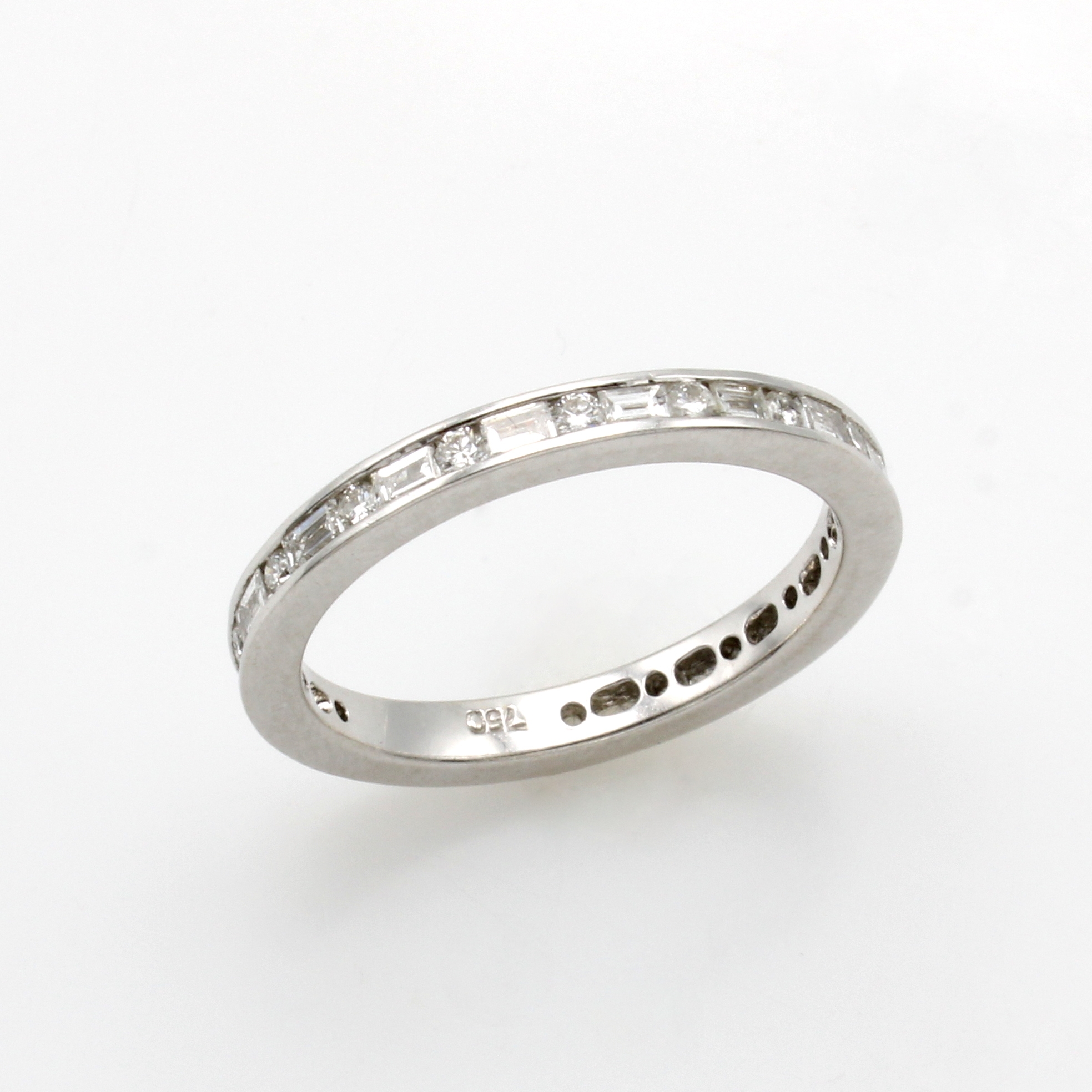 Image 27014496 - Memoryring mit Brillanten und Diamanten, WG 750/000, abwechselnd gef., Brill. zus. ca. ...