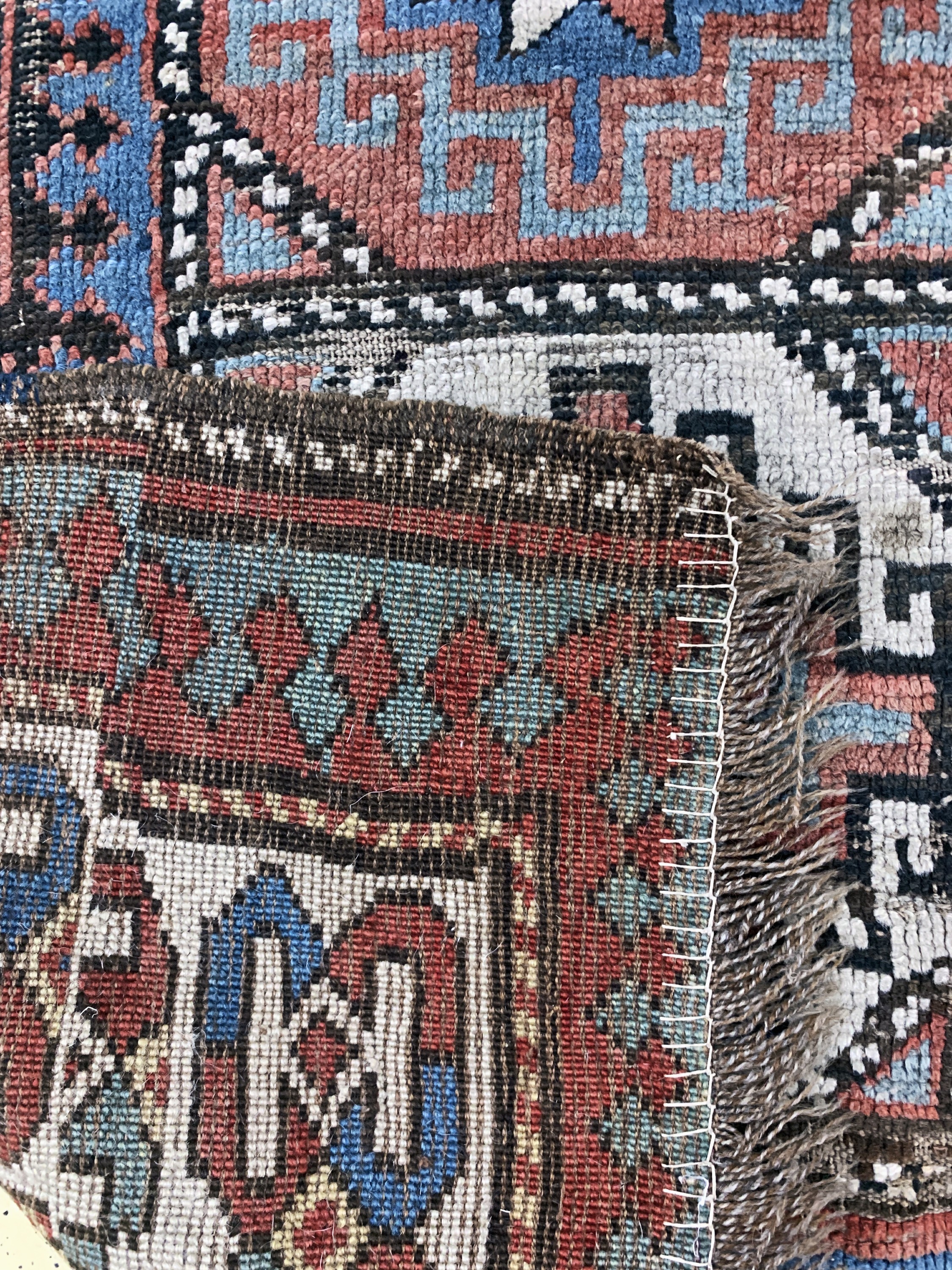 Detail e: Antiker"Moghan"Kazak, Kaukasus, 19.Jhd, Wolle auf Wolle, ca. 207 x 118 cm, EHZ: 4
