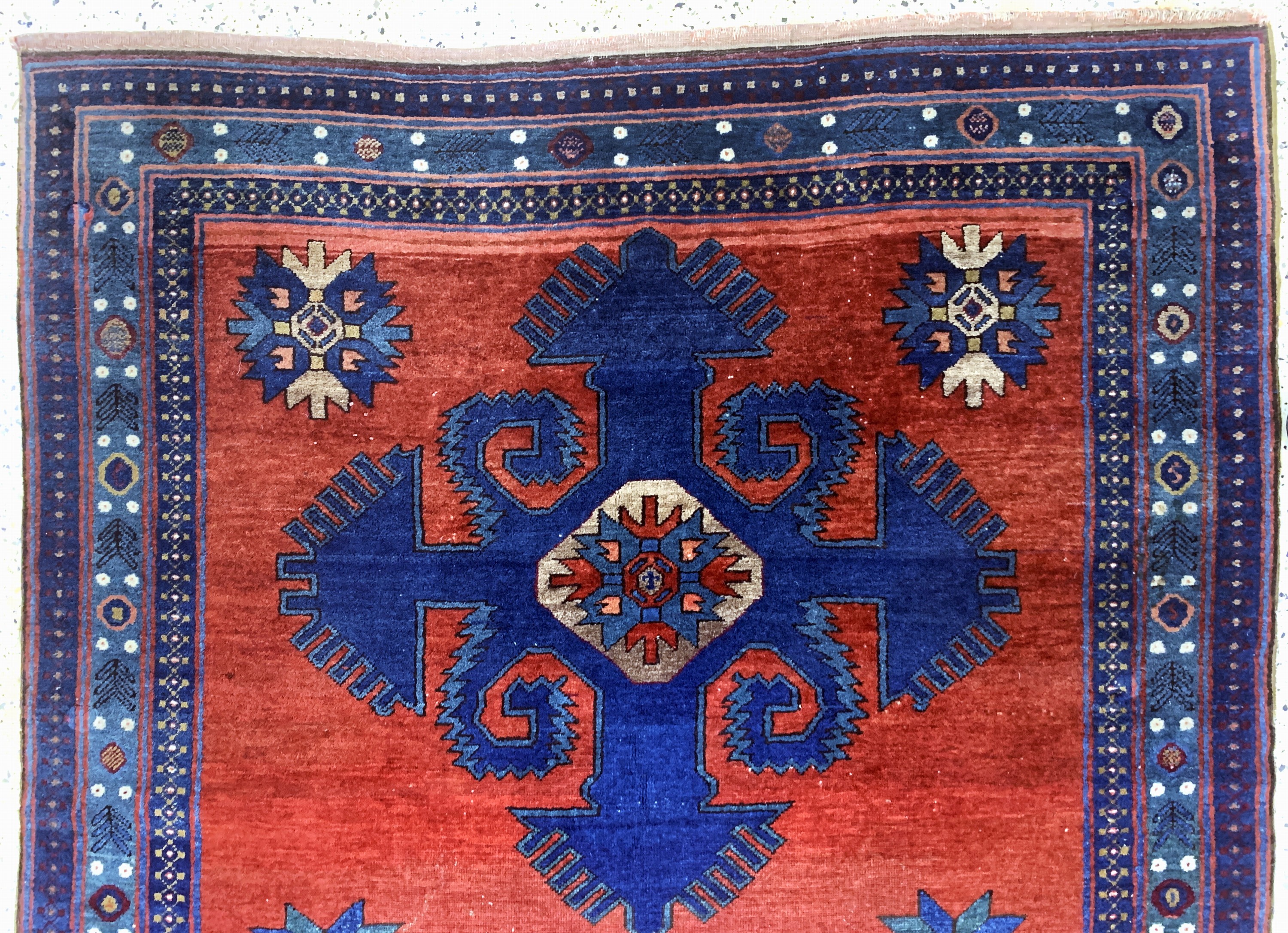Detail a: Antiker Kazak, Kaukasus, um 1900, Wolle aufWolle, ca. 280 x 155 cm, EHZ: 3