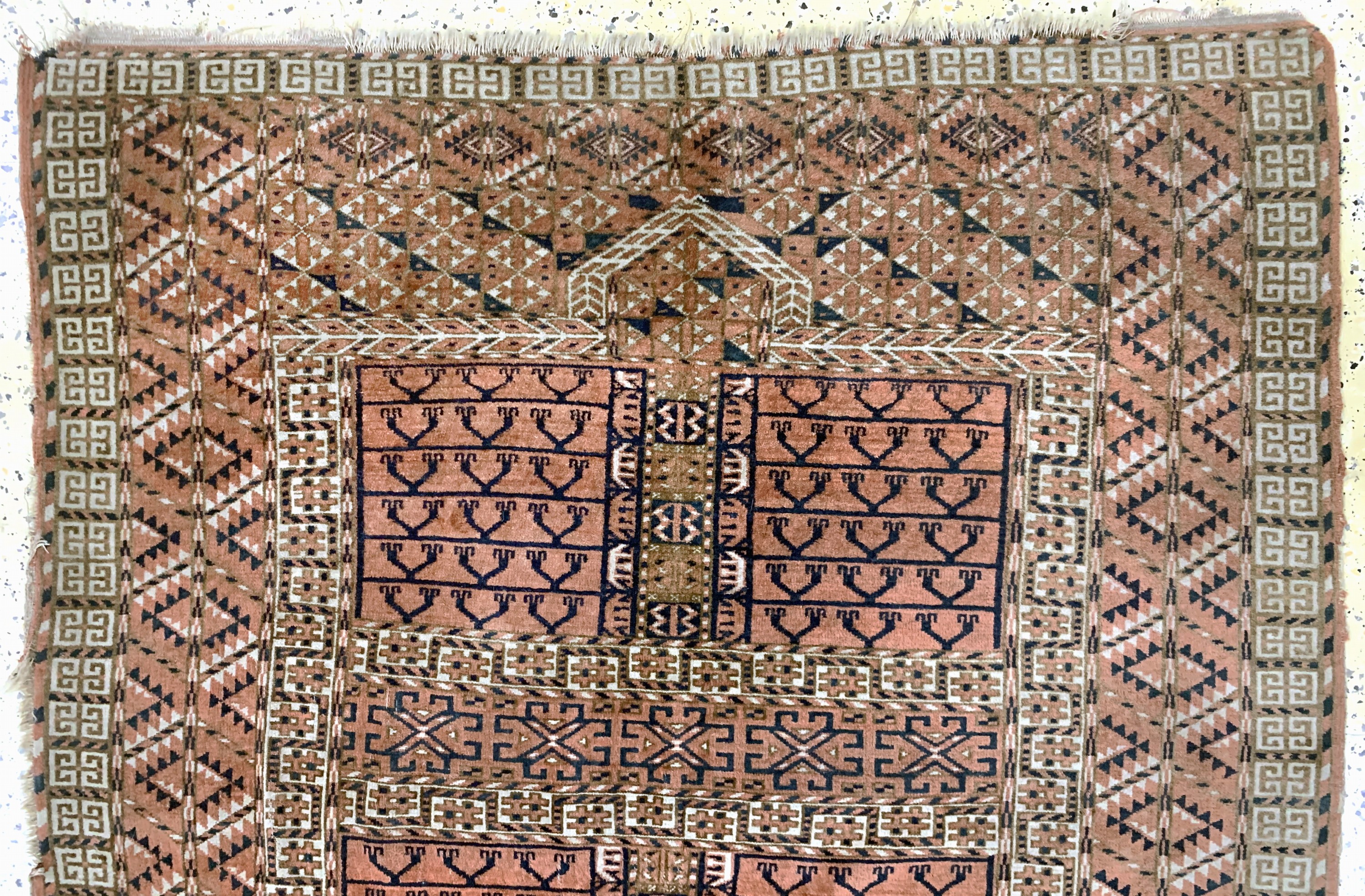 Detail a: Tekke"Engsi"antik, Turkmenistan, 19.Jhd, Wolle auf Wolle, ca. 148 x 130 cm, EHZ: 3-4