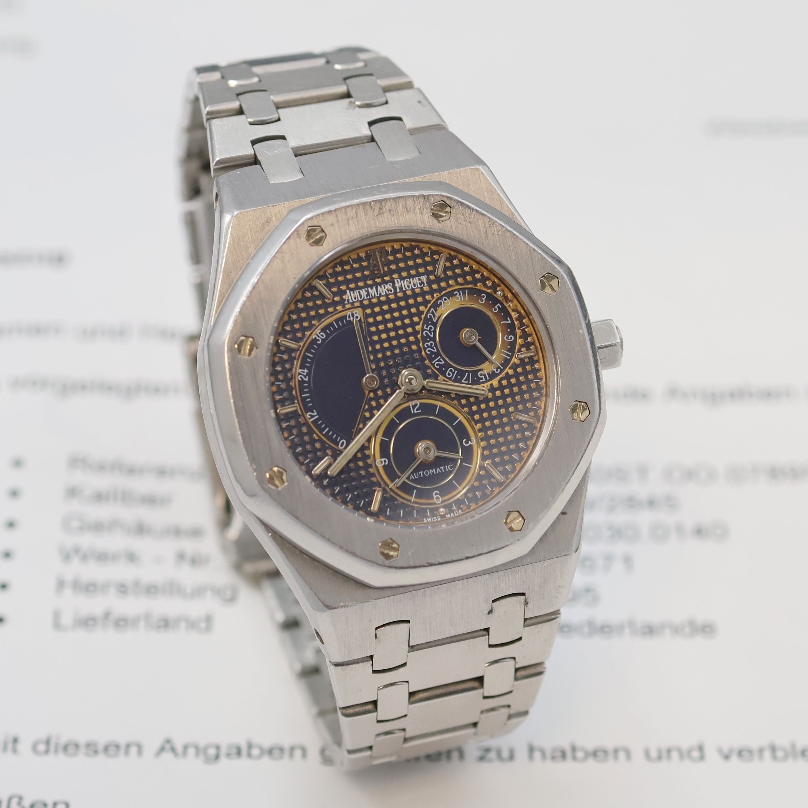 Detail b: AUDEMARS PIGUET Royal Oak Dual Time Herrenarmbanduhr Referenz 25730ST, Schweiz lt. Stammbuchauszug 1995, Automatik, Edelstahlgeh. inkl. orig. ...