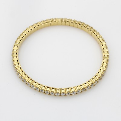 27014529a - Flexibler Armreif mit Brillanten, GG 750/000, 60 Brill. zus. ca. 5.77 ct feines ...