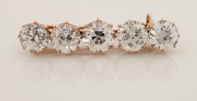 27014832d - 18 kt Gold Diamant-Brosche, um 1900, GG 750/000, 5 Altschliffdiamanten zus. ca. 4.75 ct ...