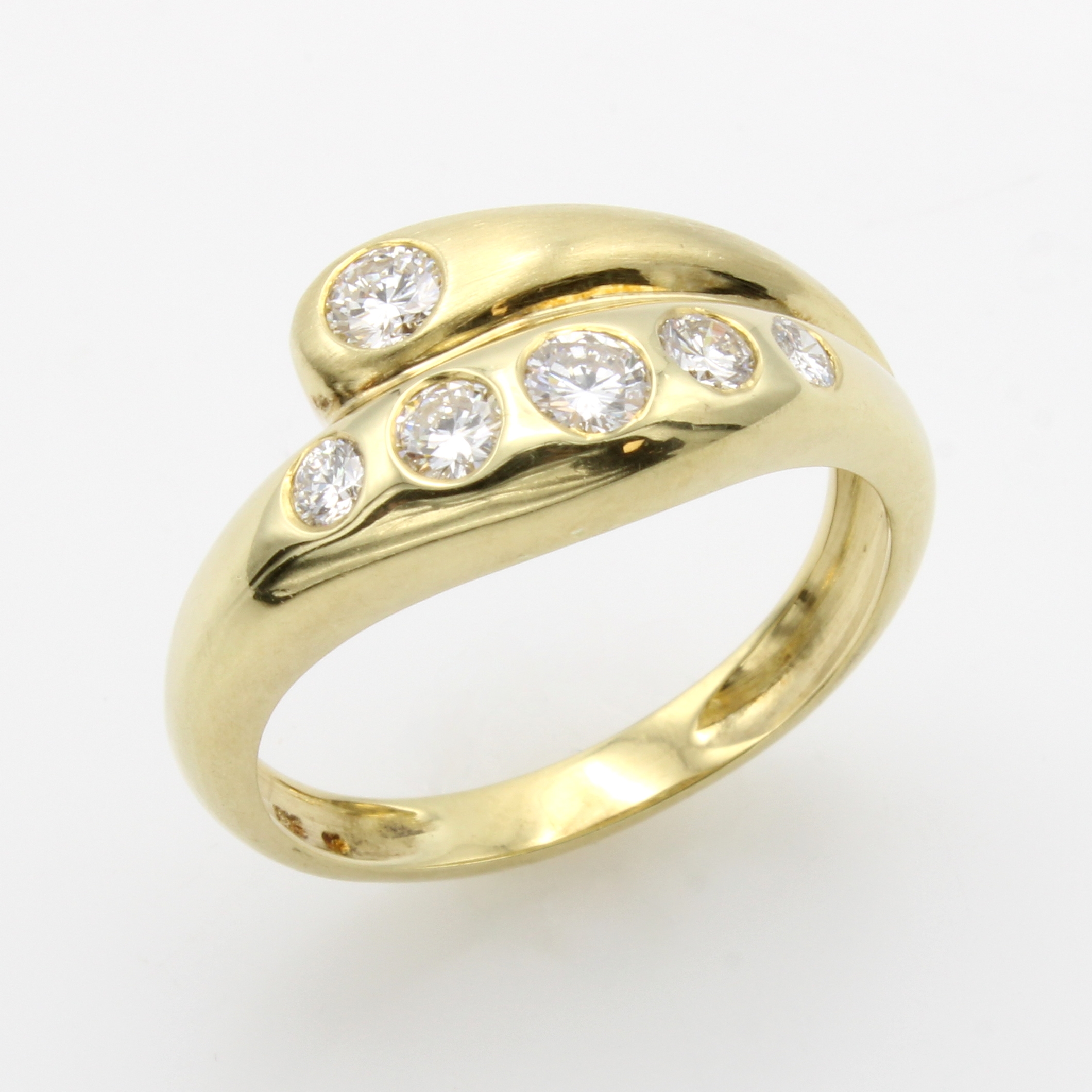 Image 27016314 - Ring mit Brillanten, GG 585/000, asymmetr. Form, 6 Brill. zus. ca. 0.48 ct Weiß/si, RW ...