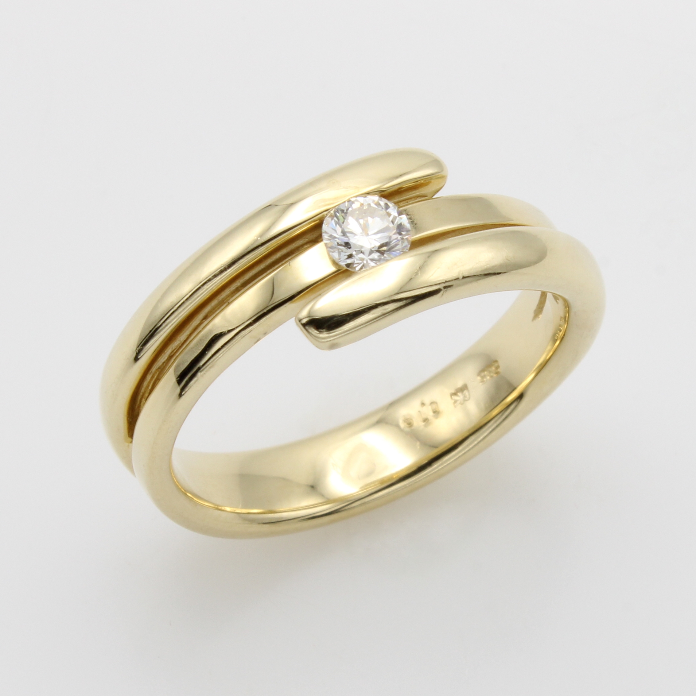 Image 27016538 - Ring mit Brillant, GG 585/000, 3-rhg., 1 Brill. ca. 0.18 ct Weiß/si, RW ca. 56 ...