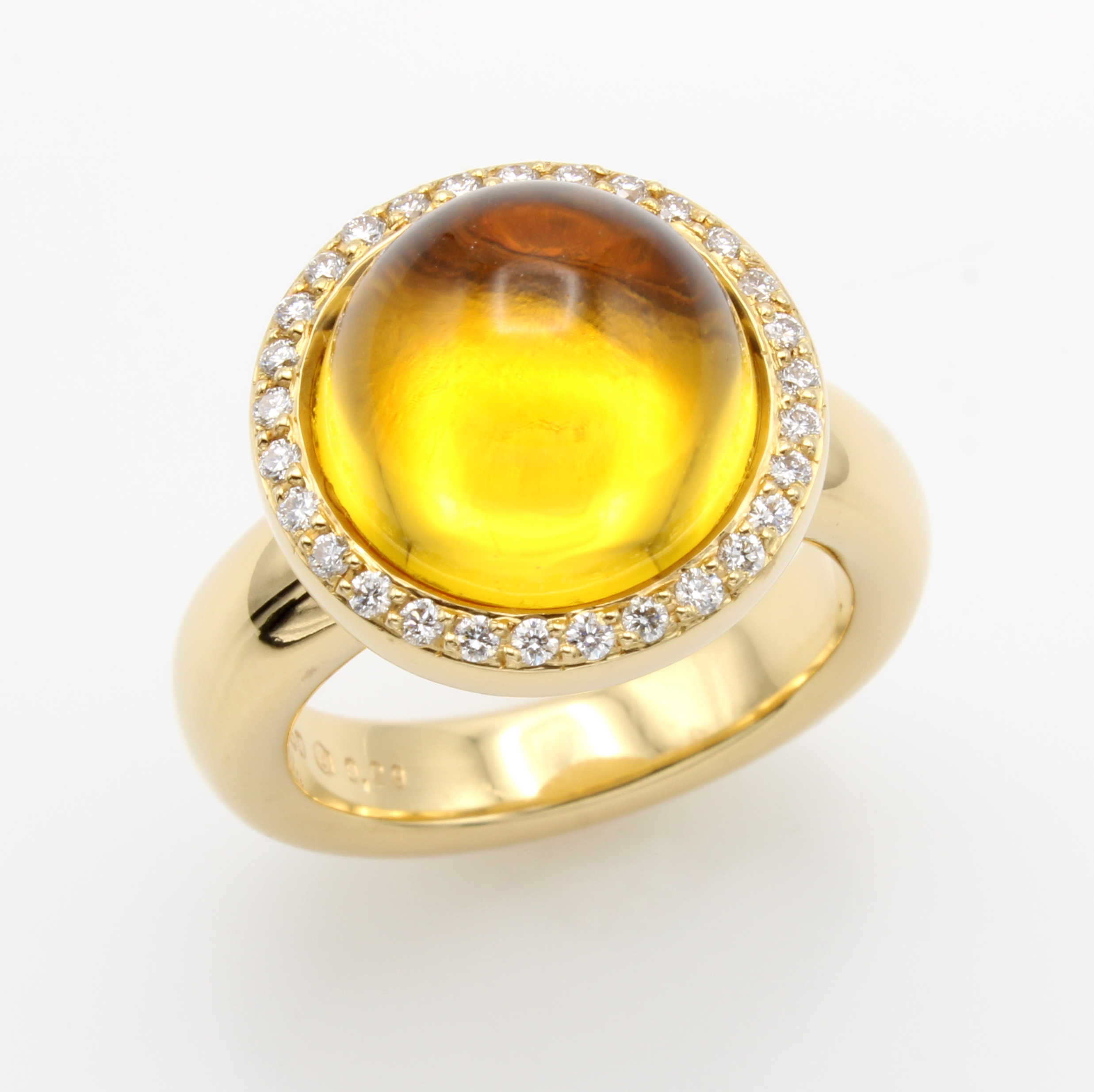 Image 27016909 - Ring mit Citrin und Brillanten, GG 750/000, runder Citrincabochon ca. 6 ct, Brill. zus. ...