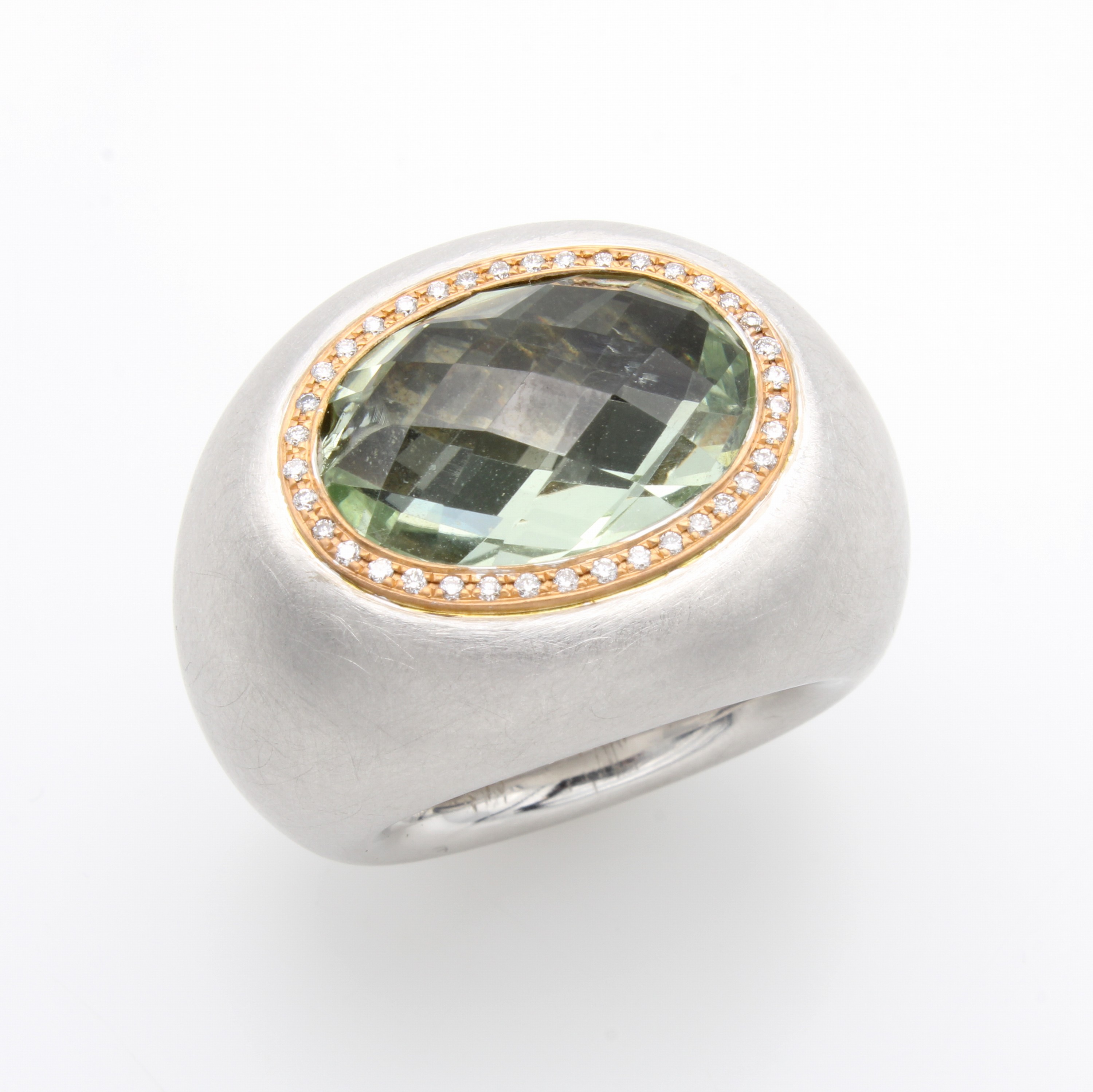 Image 27016913 - Breiter Ring mit Prasiolith und Brillanten, WG/RG 750/000, strichmatt. Ringschiene, ...