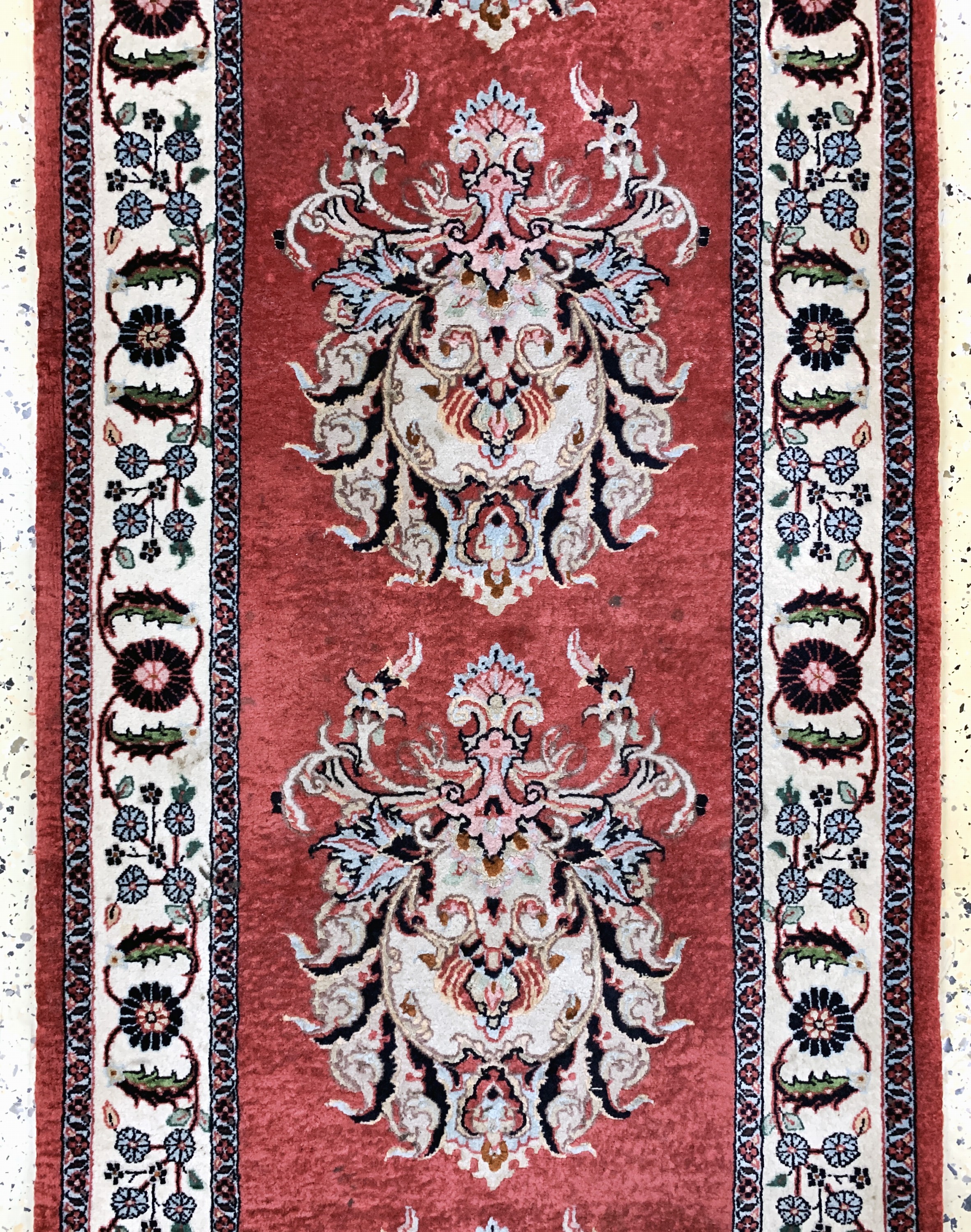 Detail b: Bidjar Sehr fein, Persien, Ende 20.Jhd, Korkwolle mit Seide, ca. 385 x 70 cm, Reinigungsbedürftig, EHZ: 2