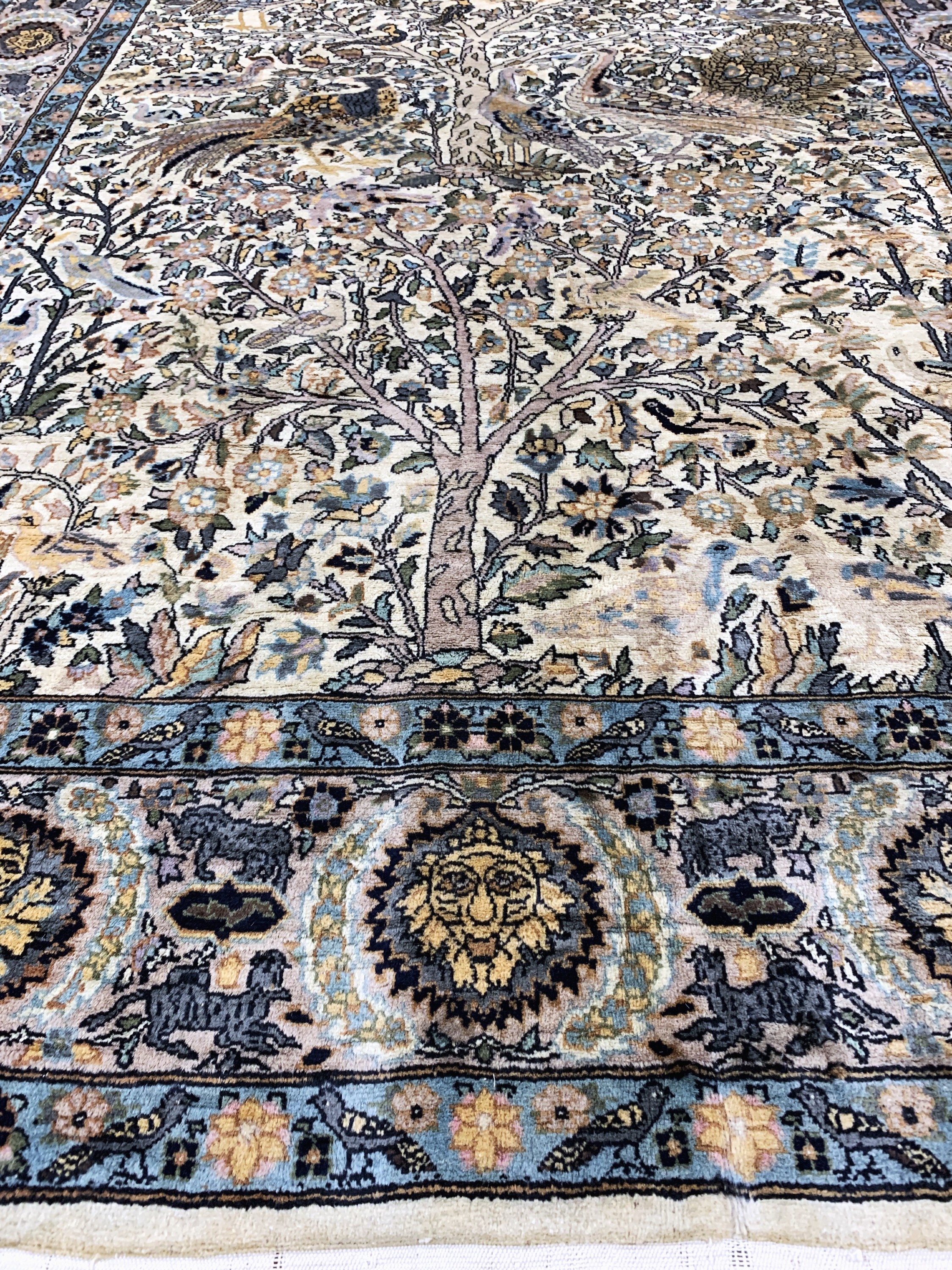 Detail d: Lahor fein, Pakistan, Mitte 20.Jhd, Korkwolle auf Baumwolle, ca. 222 x 139 cm, EHZ: 2