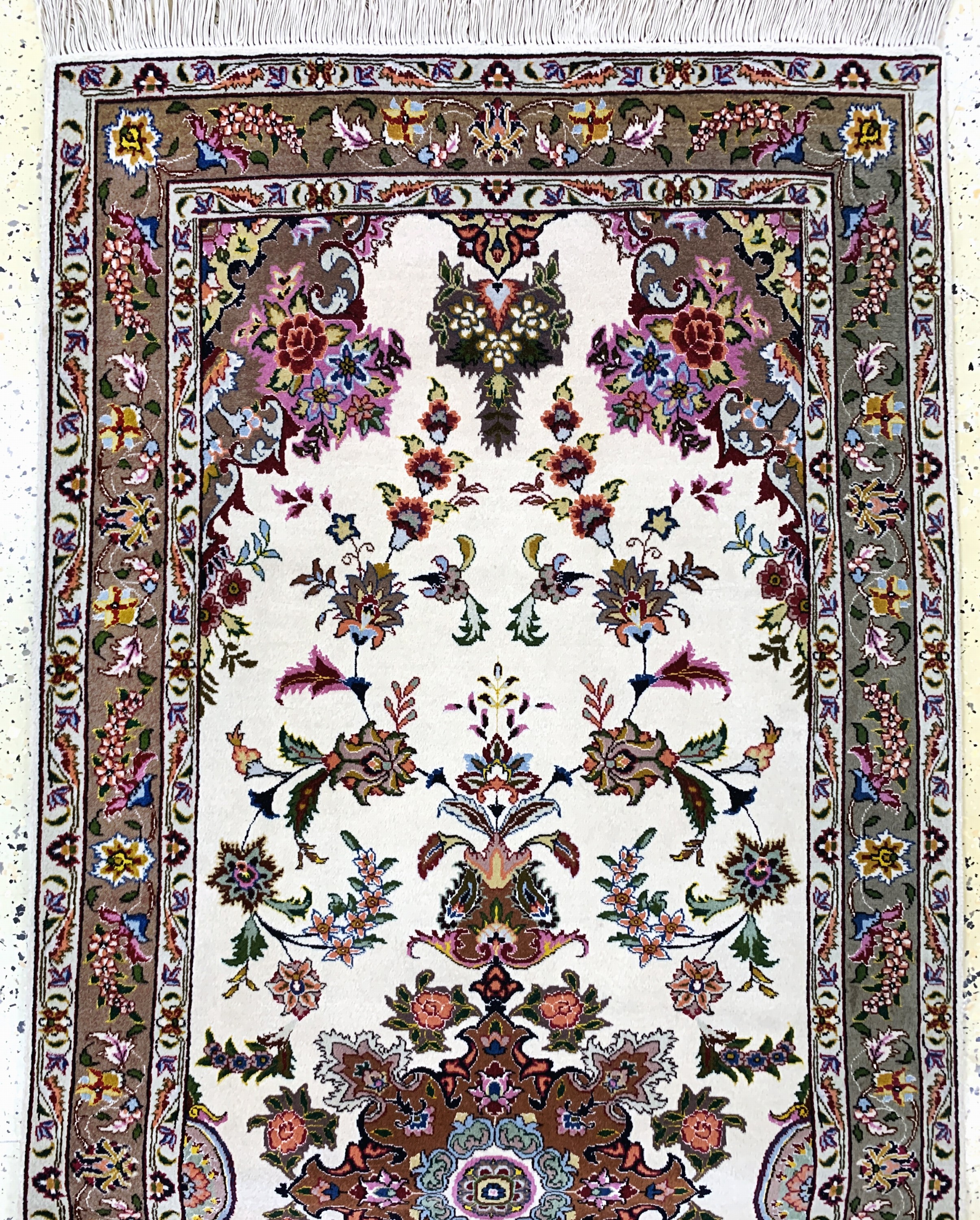 Detail a: Täbriz fein(50 Raj), Persien, Ende 20.Jhd, Korkwolle mit Seide, ca. 204 x 81 cm, ca. 500.000 Kn/qm, EHZ: 2