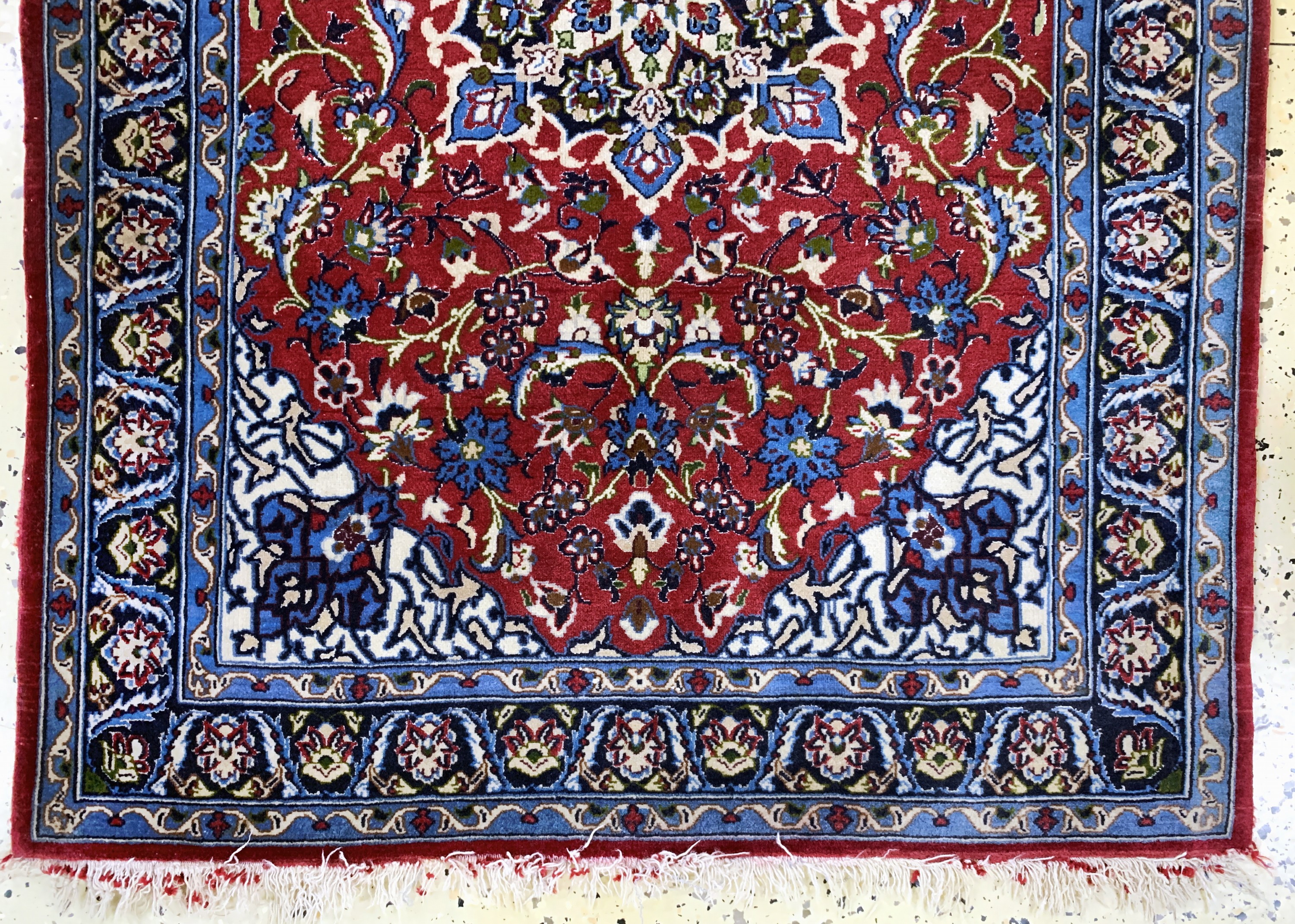 Detail b: 2 Lots Keschan & Esfahan, Persien, Mitte 20.Jhd, Korkwolle auf Seide, ca. 114 x 83 cm, EHZ: 2-3