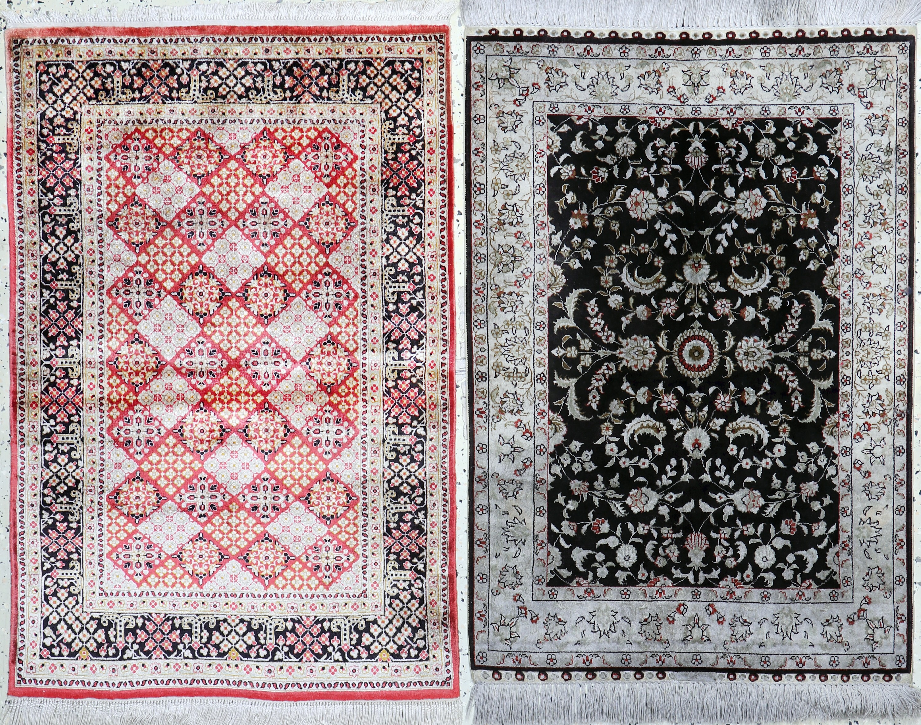 Image 27017019 - 2 Lots Hereke Seide, China, Mitte 20.Jhd, reine Naturseide, ca. 95 x 62 cm, EHZ: 2