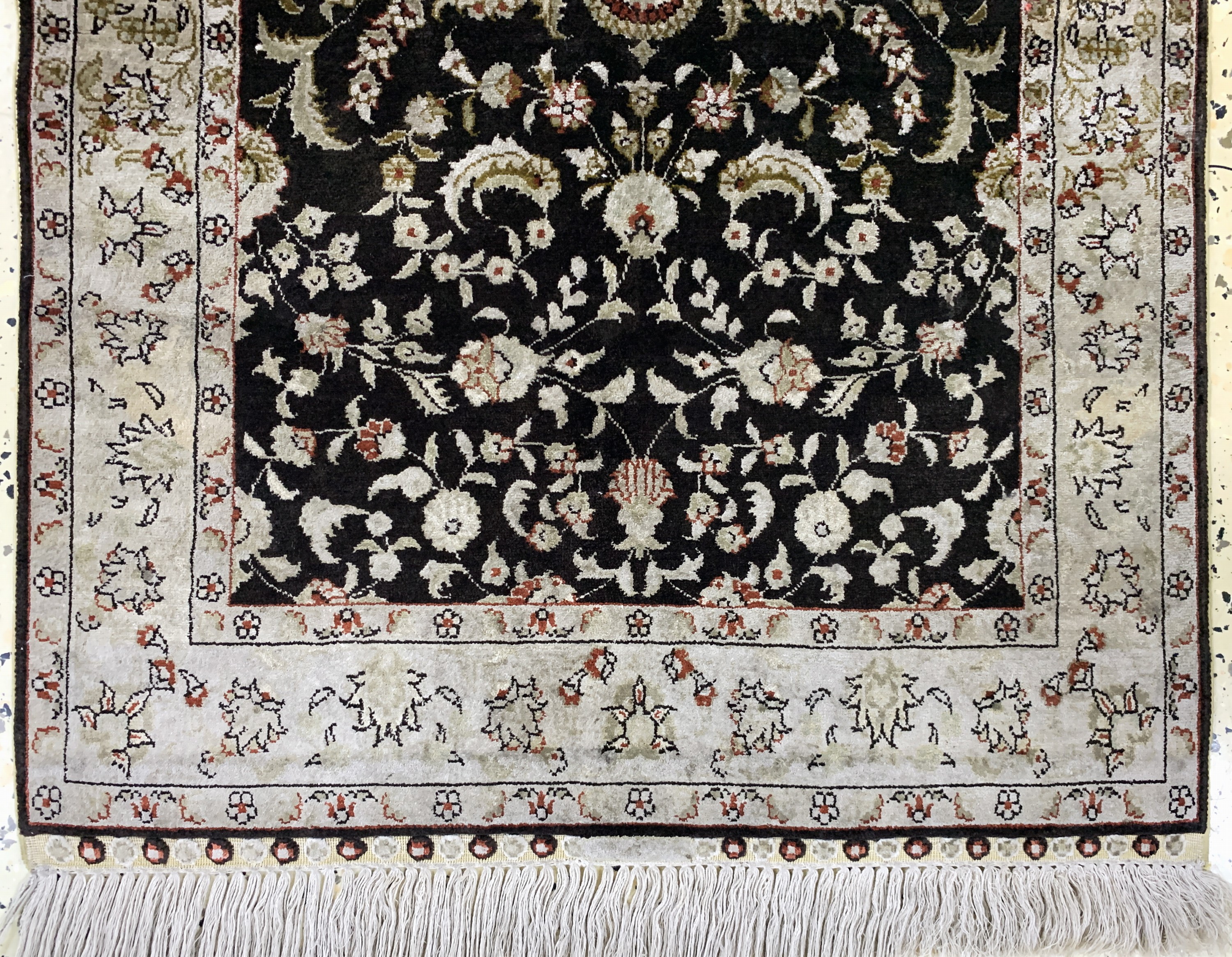Detail b: 2 Lots Hereke Seide, China, Mitte 20.Jhd, reine Naturseide, ca. 95 x 62 cm, EHZ: 2