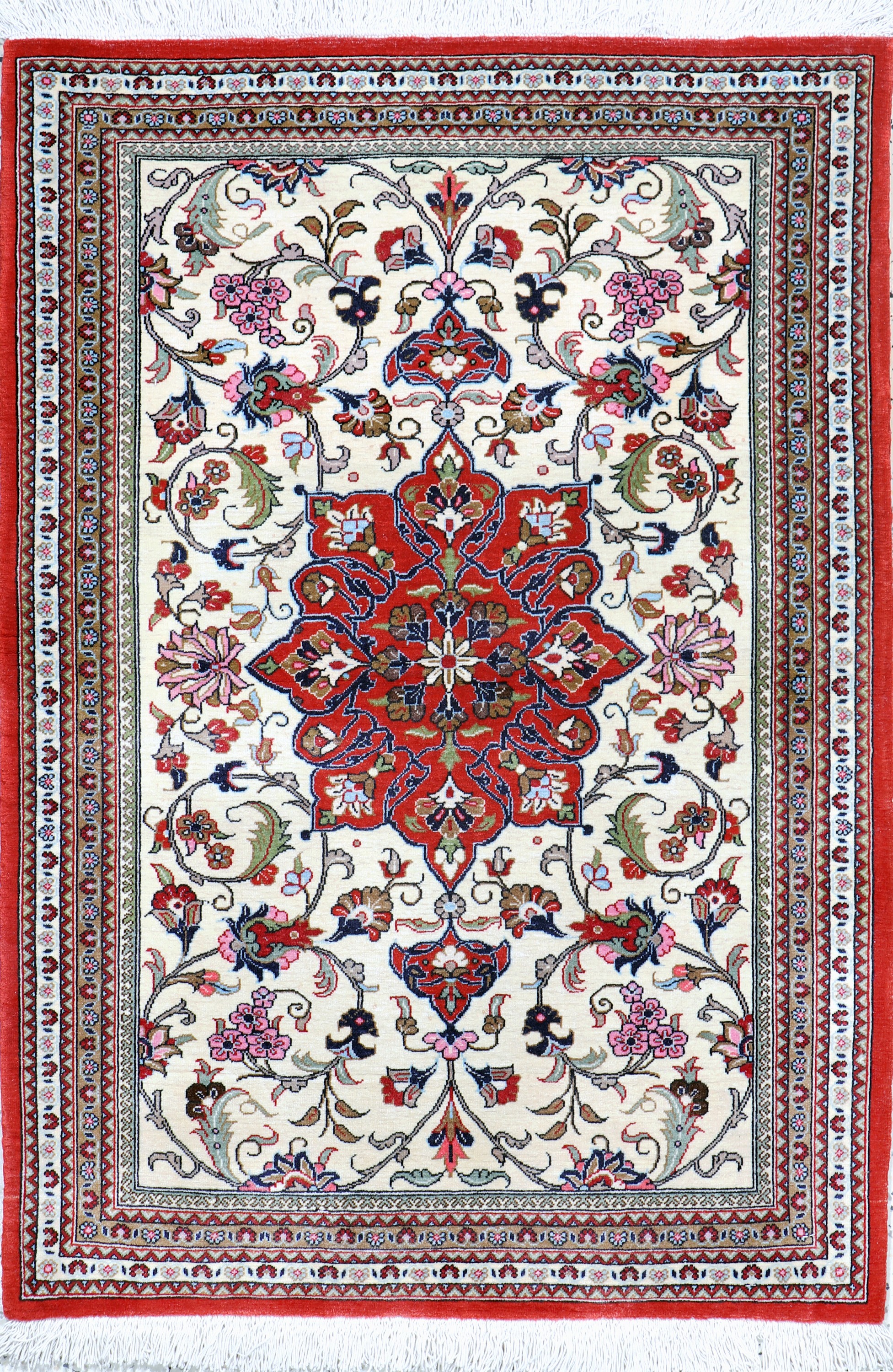 Image 27017047 - Ghom Kork, Persien, Neuwertig, Korkwolle auf Baumwolle, ca. 112 x 79 cm Schätzpreis: ...