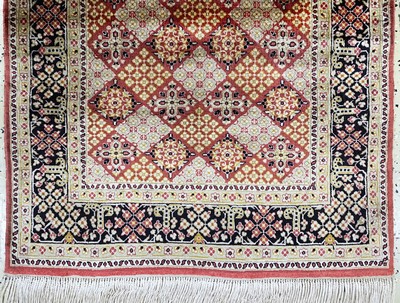 27017019e - 2 Lots Hereke Seide, China, Mitte 20.Jhd, reine Naturseide, ca. 95 x 62 cm, EHZ: 2