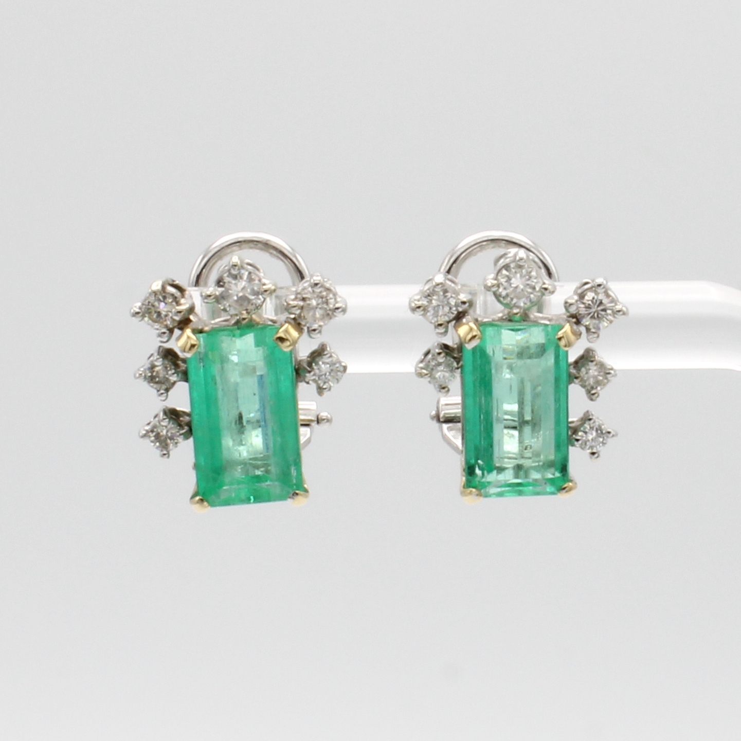 Image 27017343 - Paar Ohrstecker mit Smaragden und Brillanten, WG 585/000, 2 achteck. Smaragde zus. ca. ...