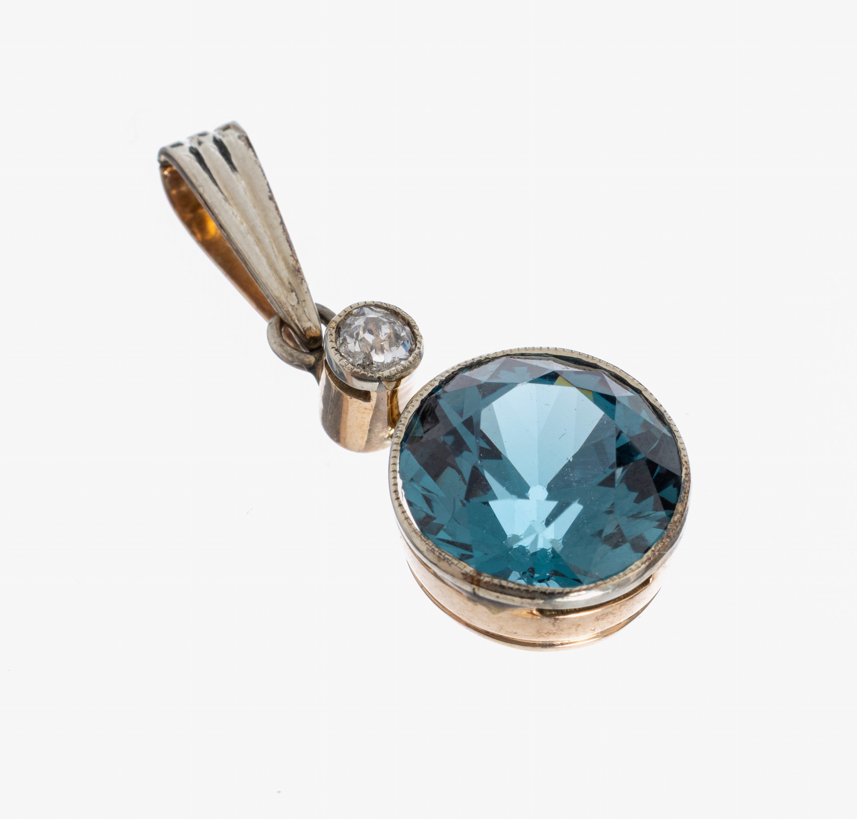 Image 27017983 - 14 kt Gold Diamant-Farbstein-Anhänger, GG/WG 585/000, Altschliffdiamant ca. 0.10 ct ...