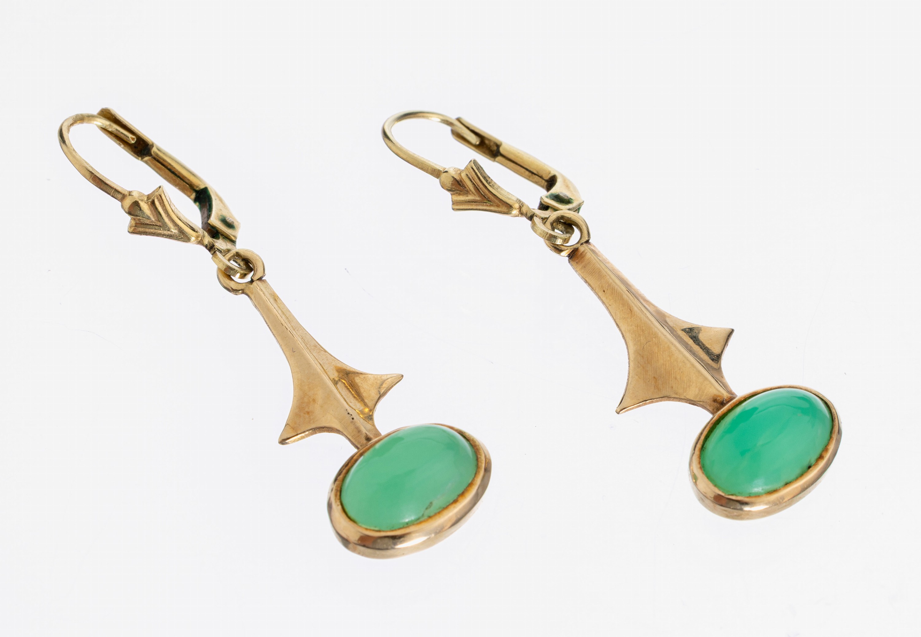 Image 27017995 - Paar 14 kt Gold Chrysopras-Ohrgehänge, GG 585/000, ovale Chrysoprascabochons, L. ca. 4 ...