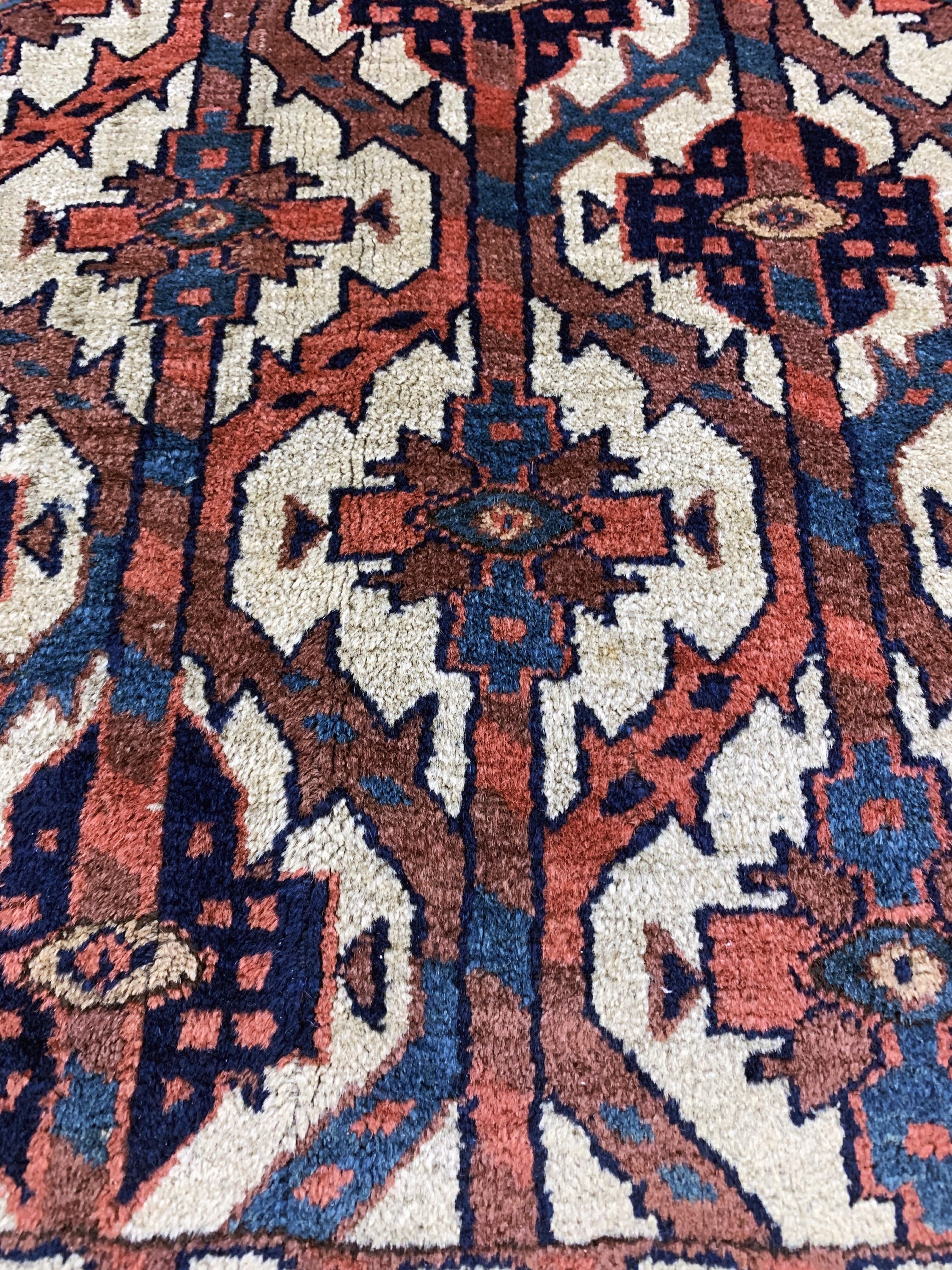 Detail d: Yomud"Asmalyk"antik, Turkmenistan, 19.Jhd, Wolle auf Wolle, ca. 136 x 80 cm, EHZ: 2