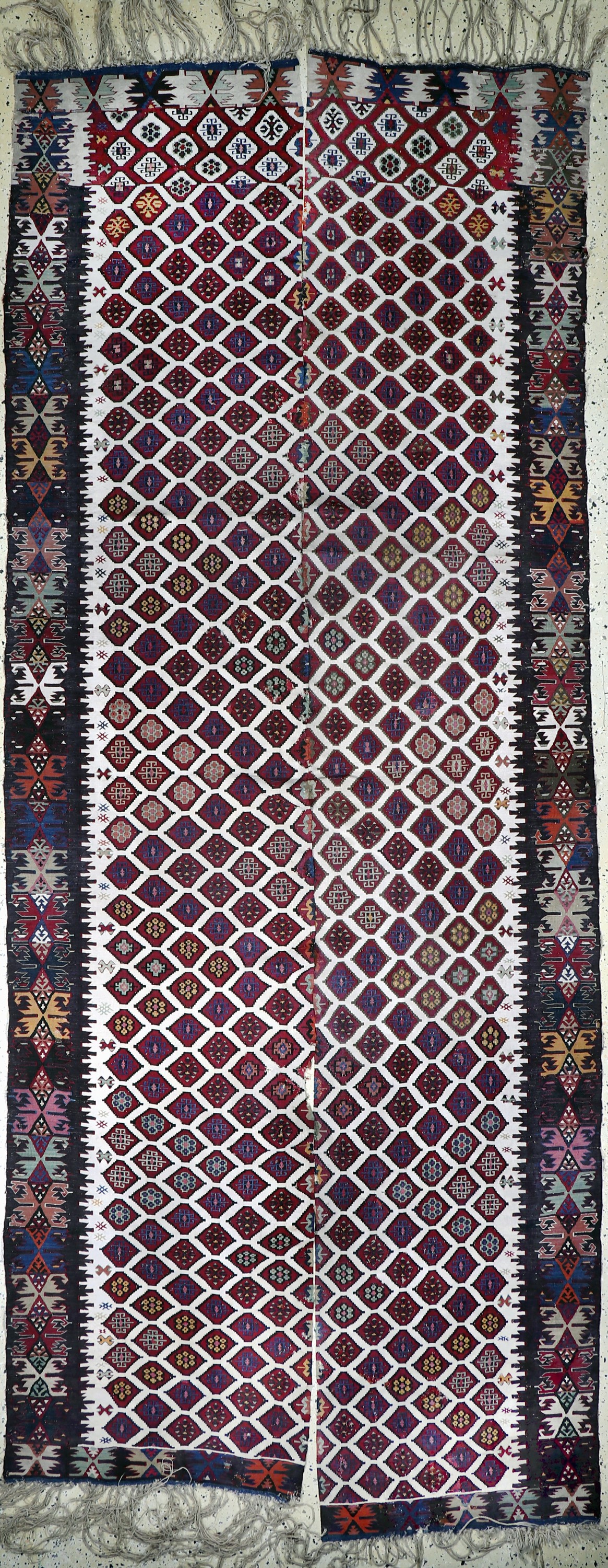 "Reyhanli"Kelim antik(2 Bahnig), Türkei, 19.Jhd, Wolle auf Wolle, ca. 353 x 139 cm, EHZ: 3