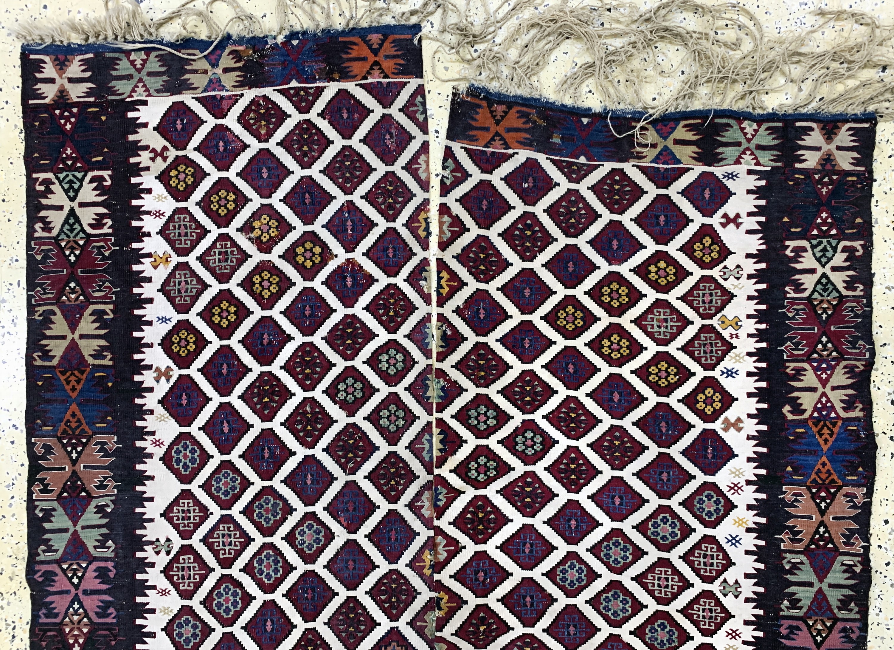 Detail a: "Reyhanli"Kelim antik(2 Bahnig), Türkei, 19.Jhd, Wolle auf Wolle, ca. 353 x 139 cm, EHZ: 3