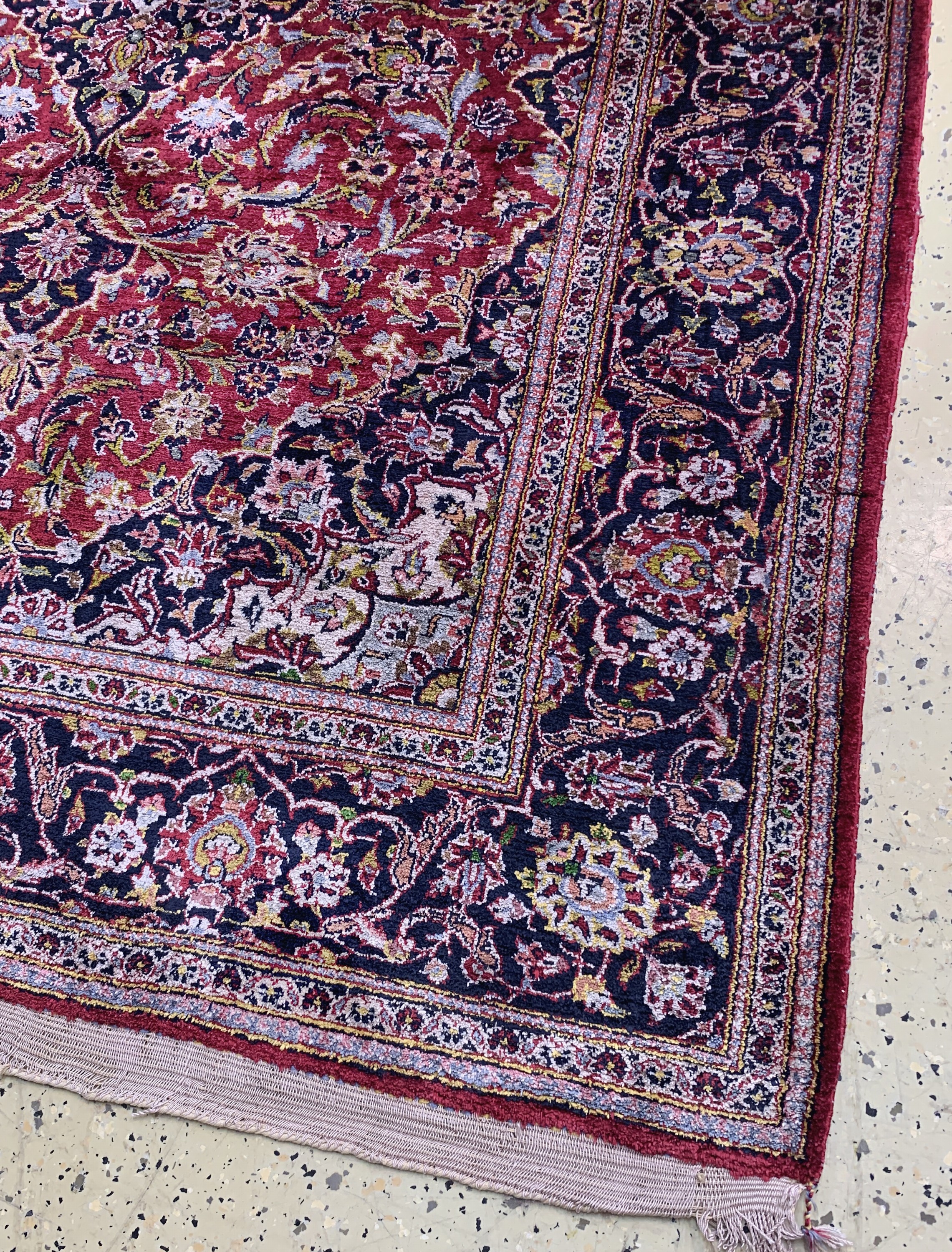 Detail a: Seiden Keschan, Persien, Anfang 20.Jhd, reine Naturseide, ca. 207 x 137 cm, EHZ: 2