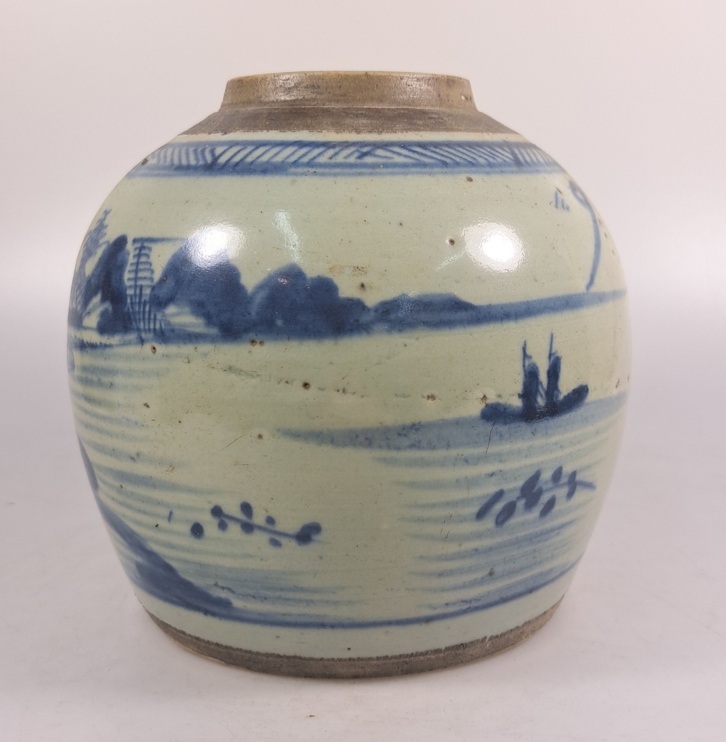 Detail i: Paar Ingwertöpfe, China, um 1880, blaue Bemalung, umlaufende Landschaften, ohne Deckel, H. ca. 15 cm