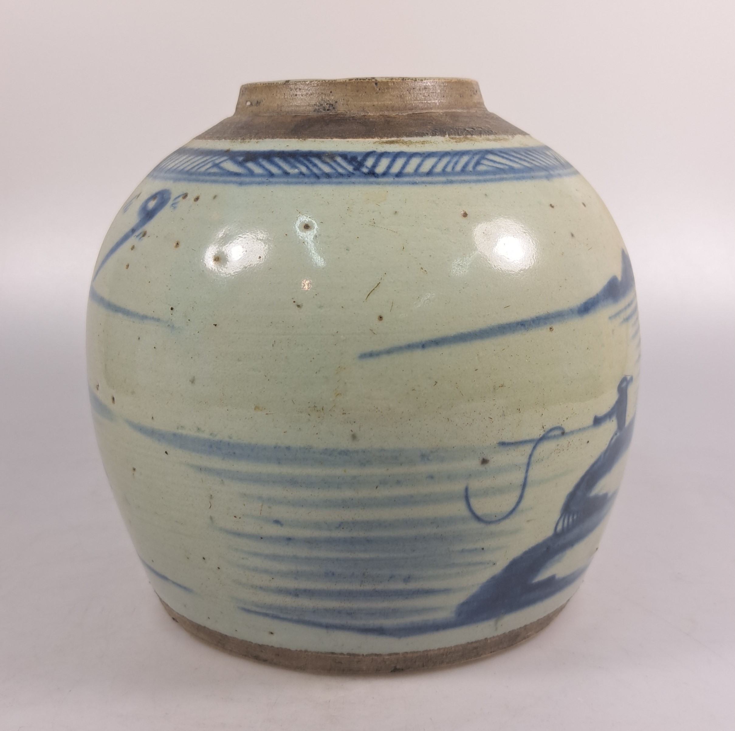 Detail j: Paar Ingwertöpfe, China, um 1880, blaue Bemalung, umlaufende Landschaften, ohne Deckel, H. ca. 15 cm
