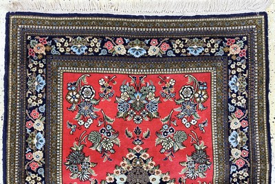 27018017a - Ghom Kork, Persien, Ende 20.Jhd, Korkwolle auf Baumwolle, ca. 147 x 109 cm, EHZ: 2 ...