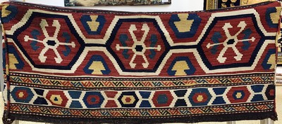 27018033a - Shahsawan Mafrasch antik, Persien, um 1900,Wolle auf Wolle, ca. 105 x 67 x 46 cm, EHZ: 2