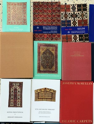 27018050a - 24 lot Teppichliteratur.