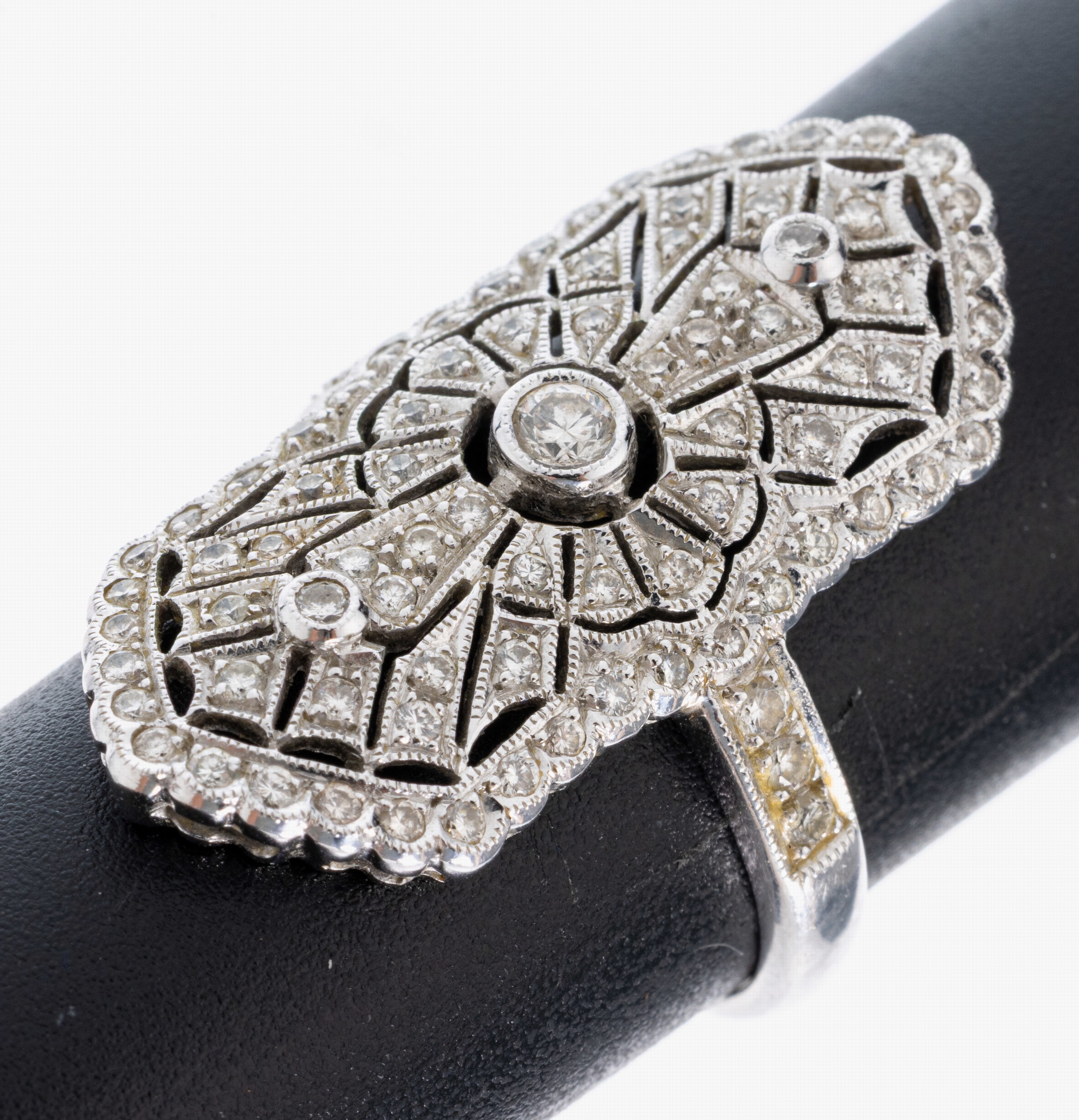 Image 27018367 - 18 kt Gold Brillant-Schiffchenring, WG 750/000, im stil. Art Deco, durchbrochen ...