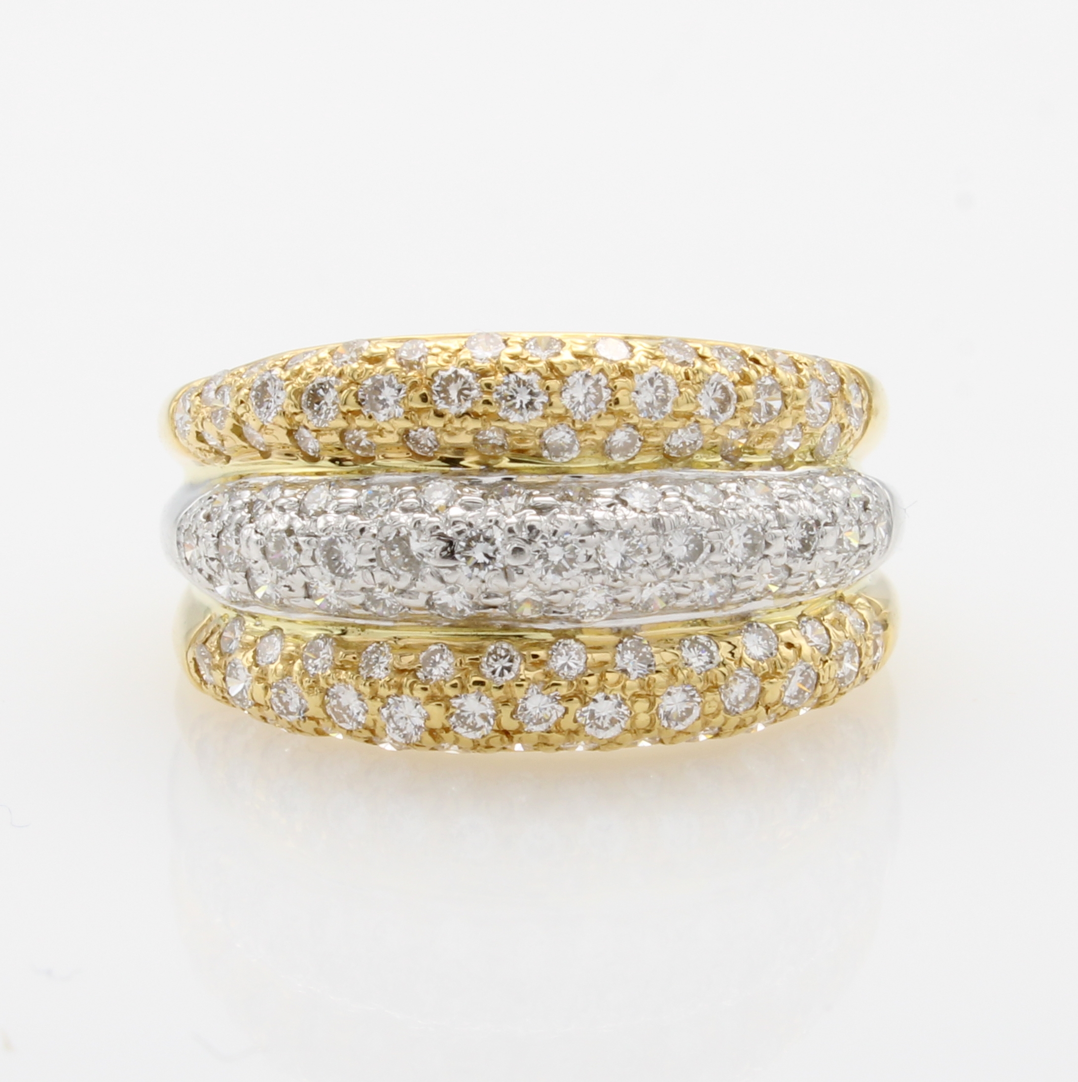 Image 27018899 - Ring mit Brillanten, GG/WG 750/000, Brill. zus. ca. 1.14 ct feines Weiß/vs, 3-rhg. ...