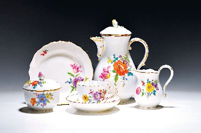 Image coffee set, Meissen, 2. Half 20.th c., porcelain, coffee pot, sugar bowl, milk jug, six ...
