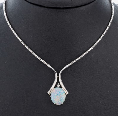 Image 14 kt Gold Opal-Diamant-Collier, WG 585/000, Mittelteil bes. mit einer ovale ...