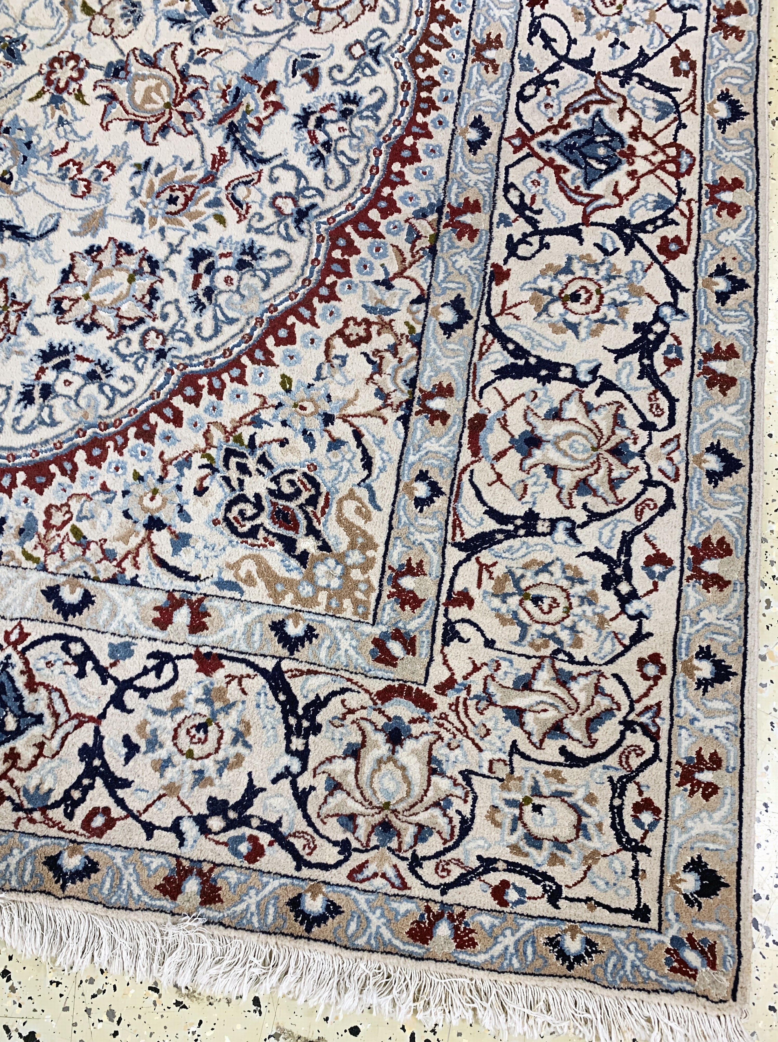 Detail d: Nain, Persien, Mitte 20.Jhd, Wolle auf Baumwolle, ca. 313 x 208 cm, Reinigungsbedürftig, EHZ: 2